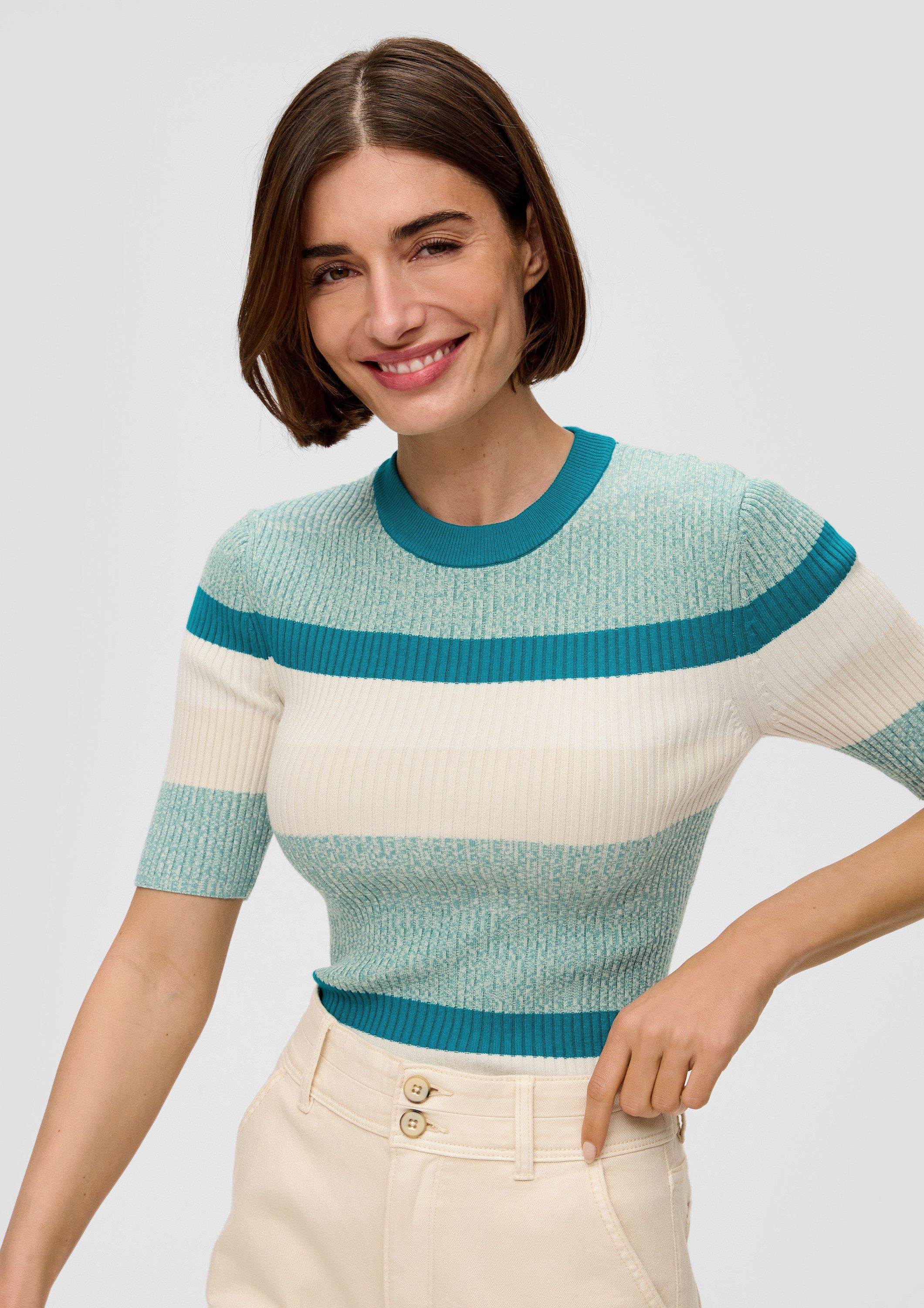 s.Oliver Kurzarmpullover Strickpullover Strickshirt mit Rippstruktur günstig online kaufen