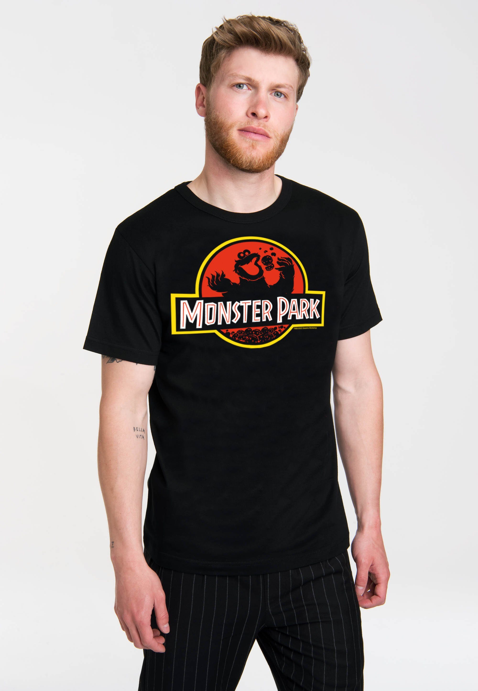 LOGOSHIRT T-Shirt Cookie Monster - Monster Park mit lizenziertem Print