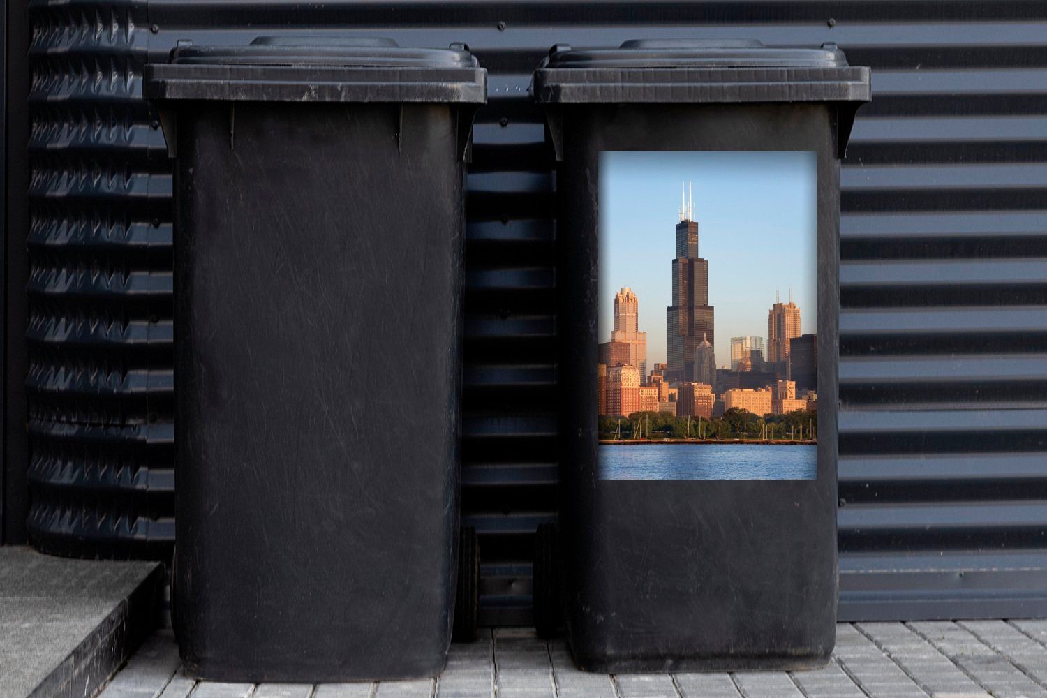 St), MuchoWow Sticker, Skyline Mülleimer-aufkleber, mit Chicago von Tower Willis Mülltonne, Container, dem (1 Abfalbehälter Wandsticker