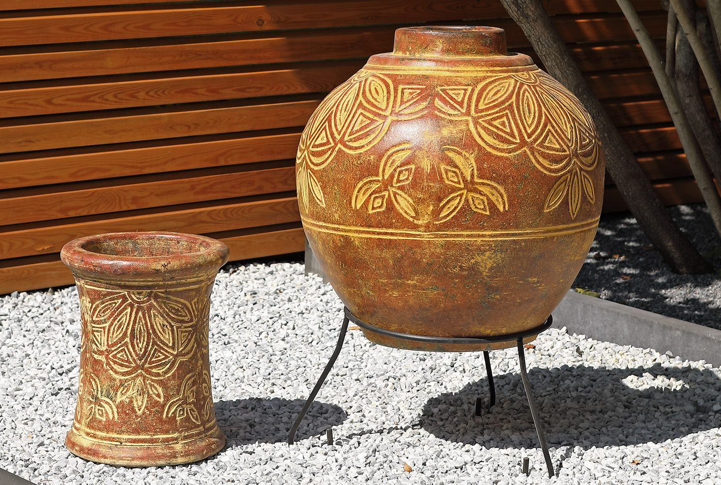 1a Direktimport Gartenkamin Großer Mexico Aztekenofen Terrassenofen Inkaofen aus Terrakotta - Zwei