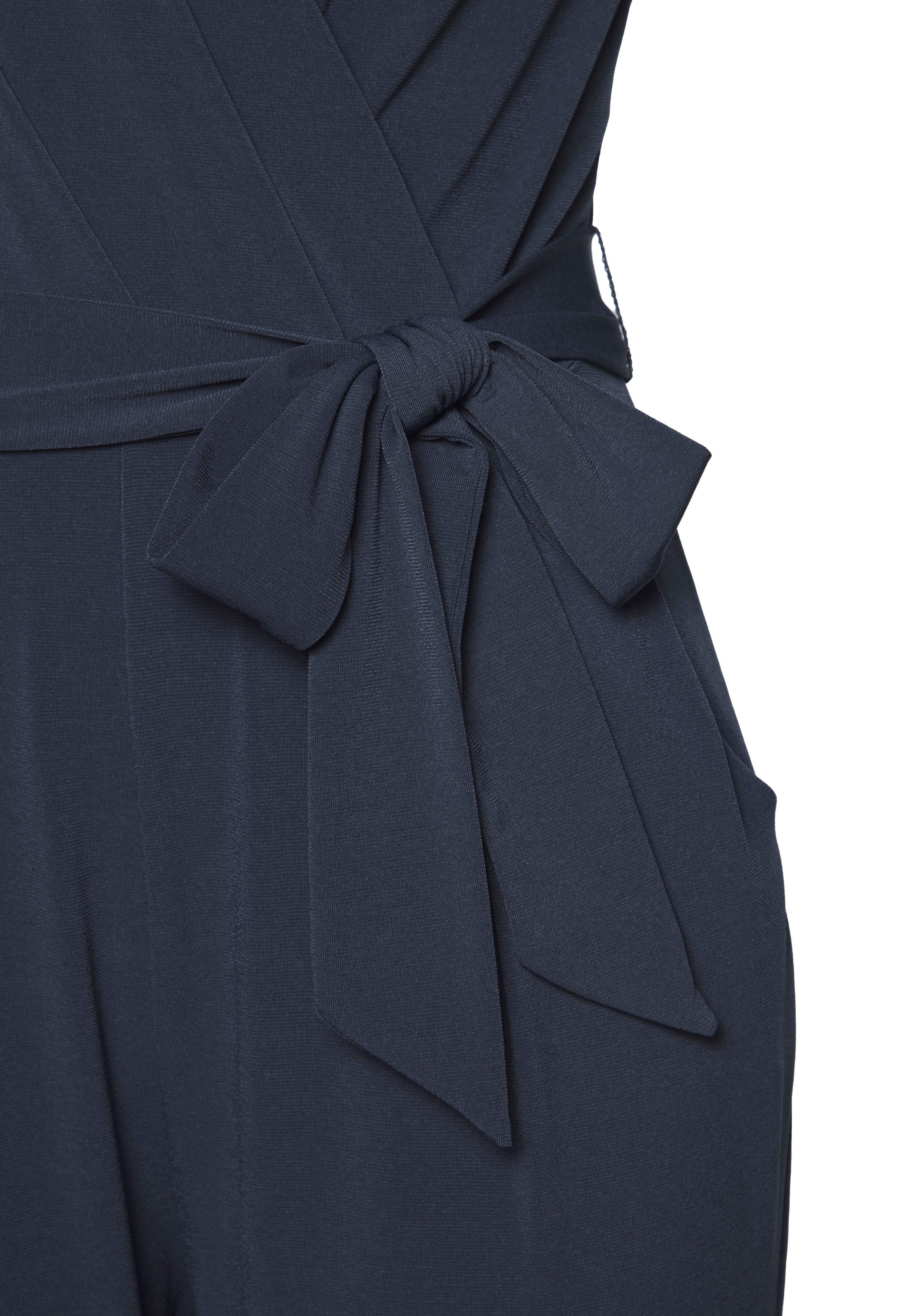 LASCANA Overall (mit Bindegürtel) aus knitterfreier Ware, eleganter Jumpsuit in Wickeloptik, bügelfrei