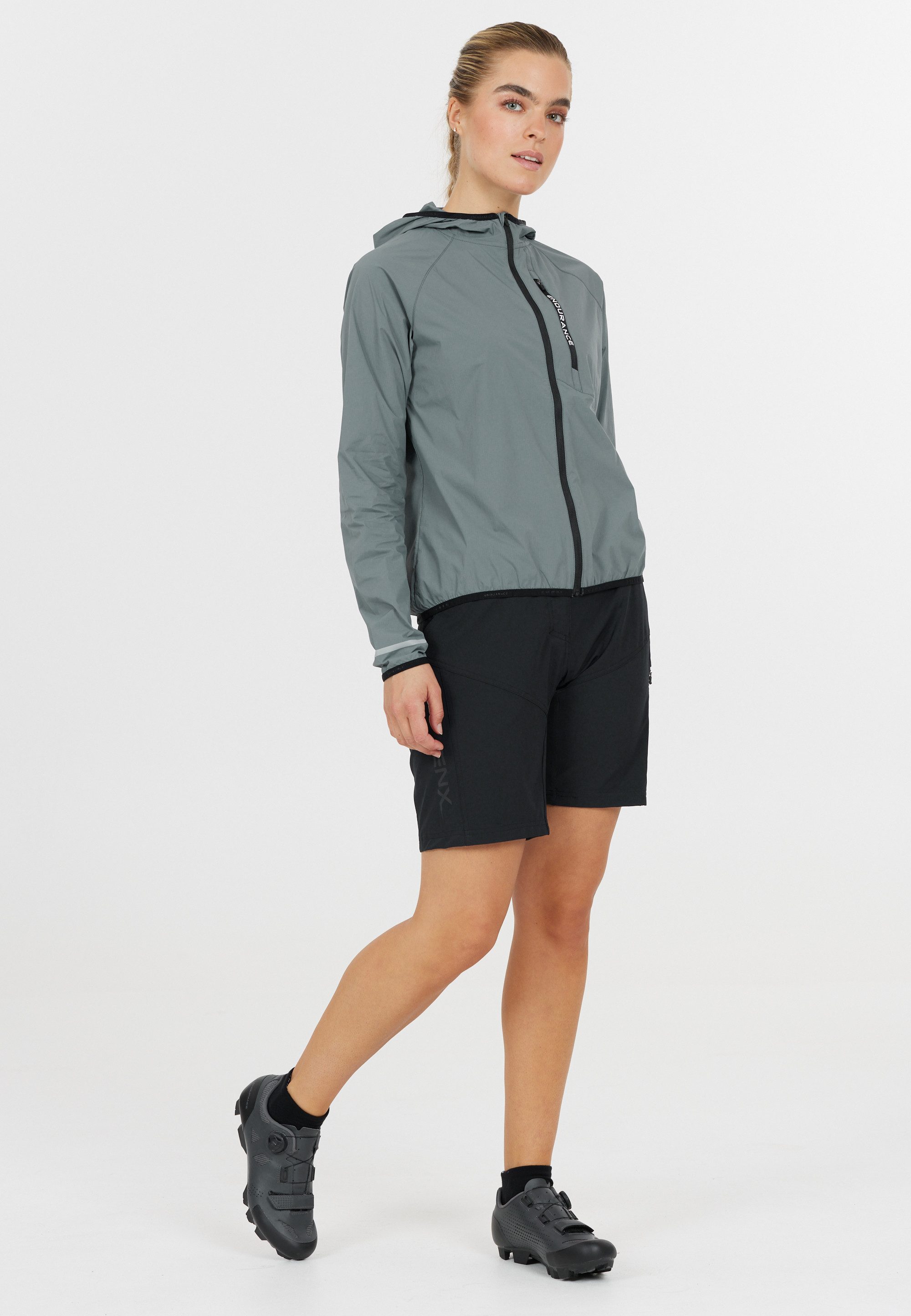 ENDURANCE Softshelljacke Dorit mit wasserabweisender Eigenschaft