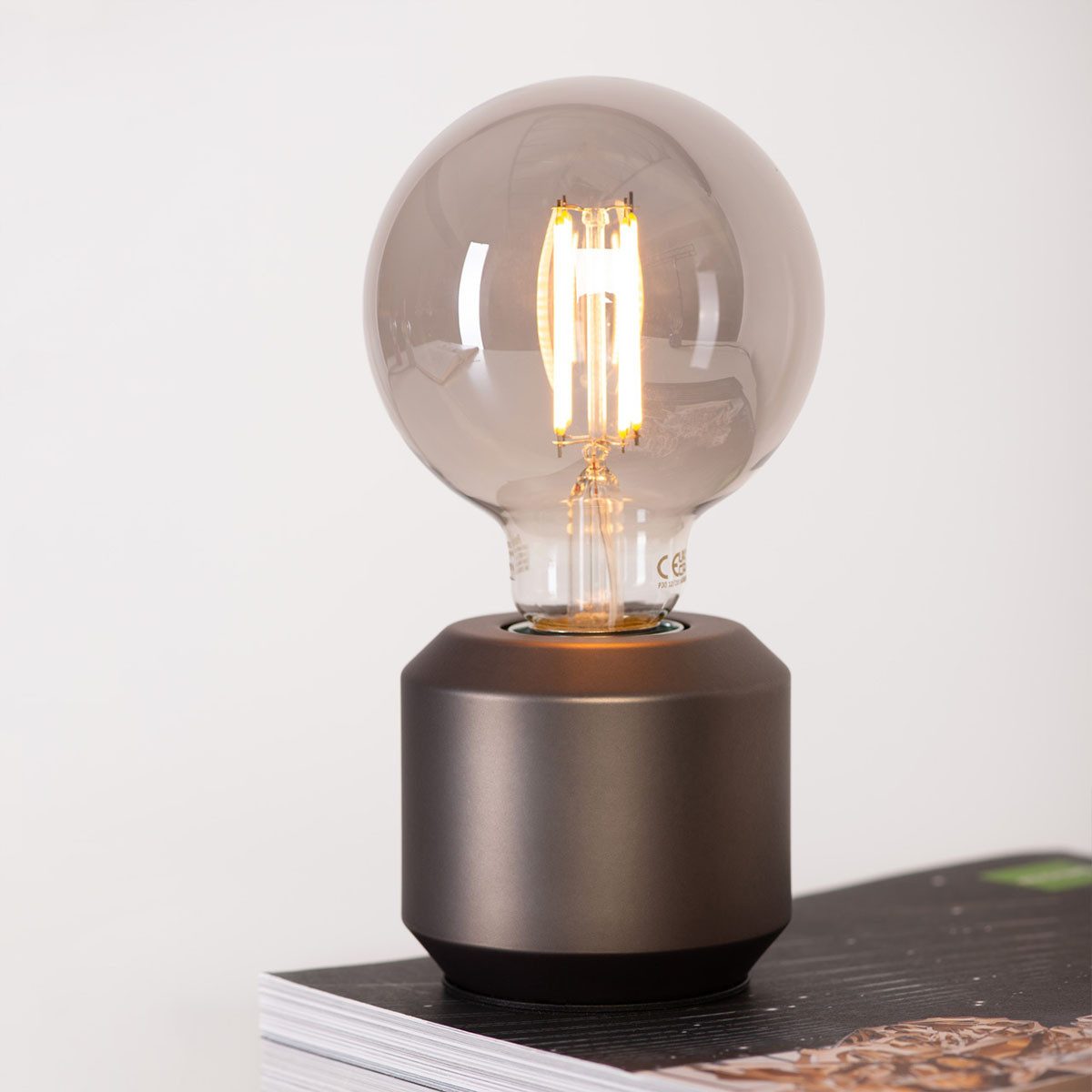 Mawa Design Tischleuchte Oskar dim, LED wechselbar, Tischlampe dimmbar, E27 Fassung