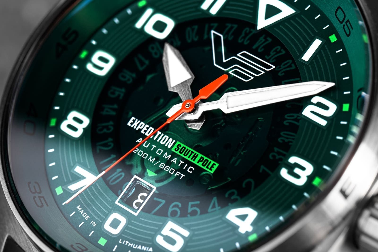 Vostok Europe Automatikuhr Expedition South Pole 592A759, 43 mm, grünes Zif günstig online kaufen