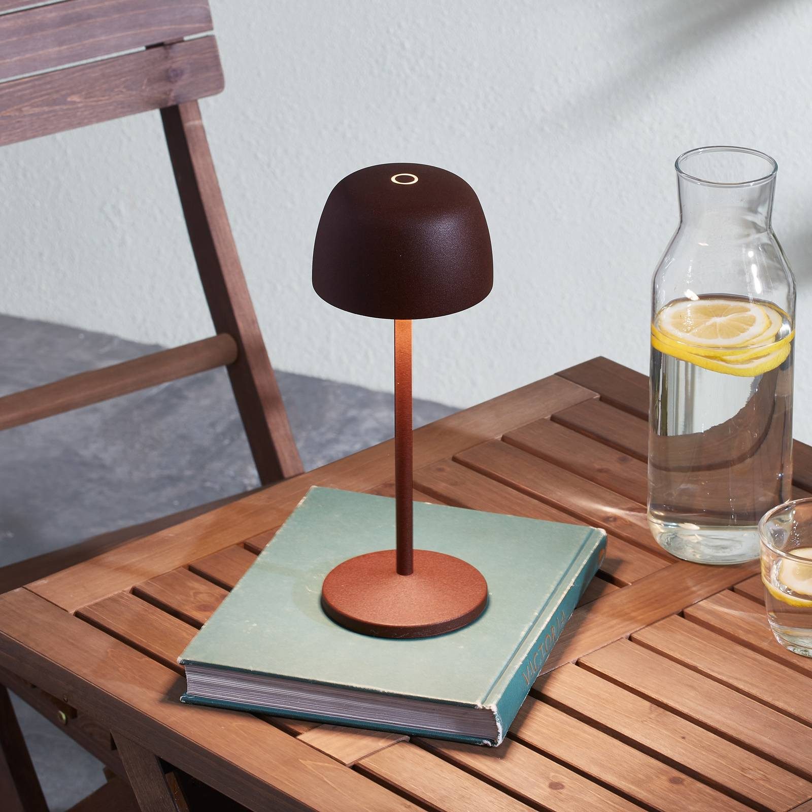Lindby Außen-Tischleuchte Arietty, LED, Metall, Braun warmweiß IP65, 1 x 2,2 W LED, warmweiß