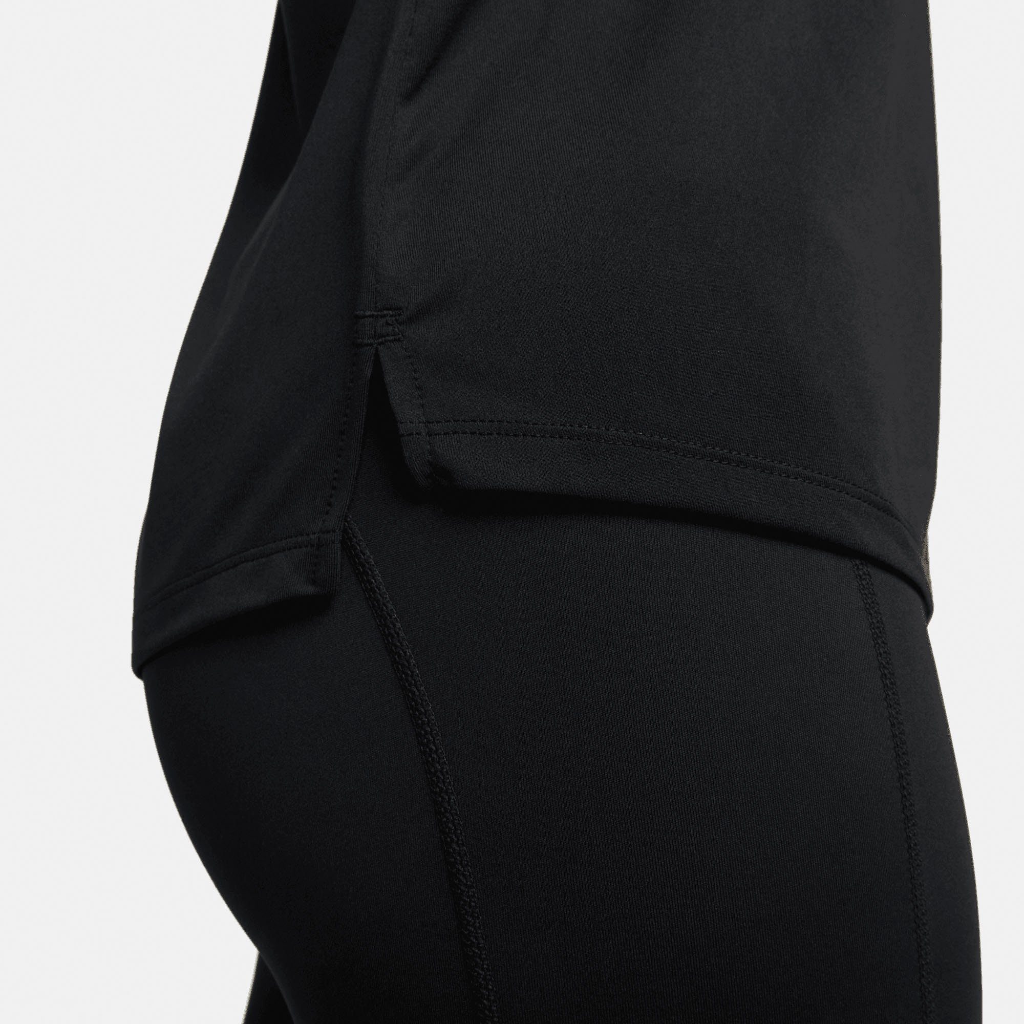 Short-Sleeved Women's Dri-FIT BLACK Swoosh Top Laufshirt One Nike