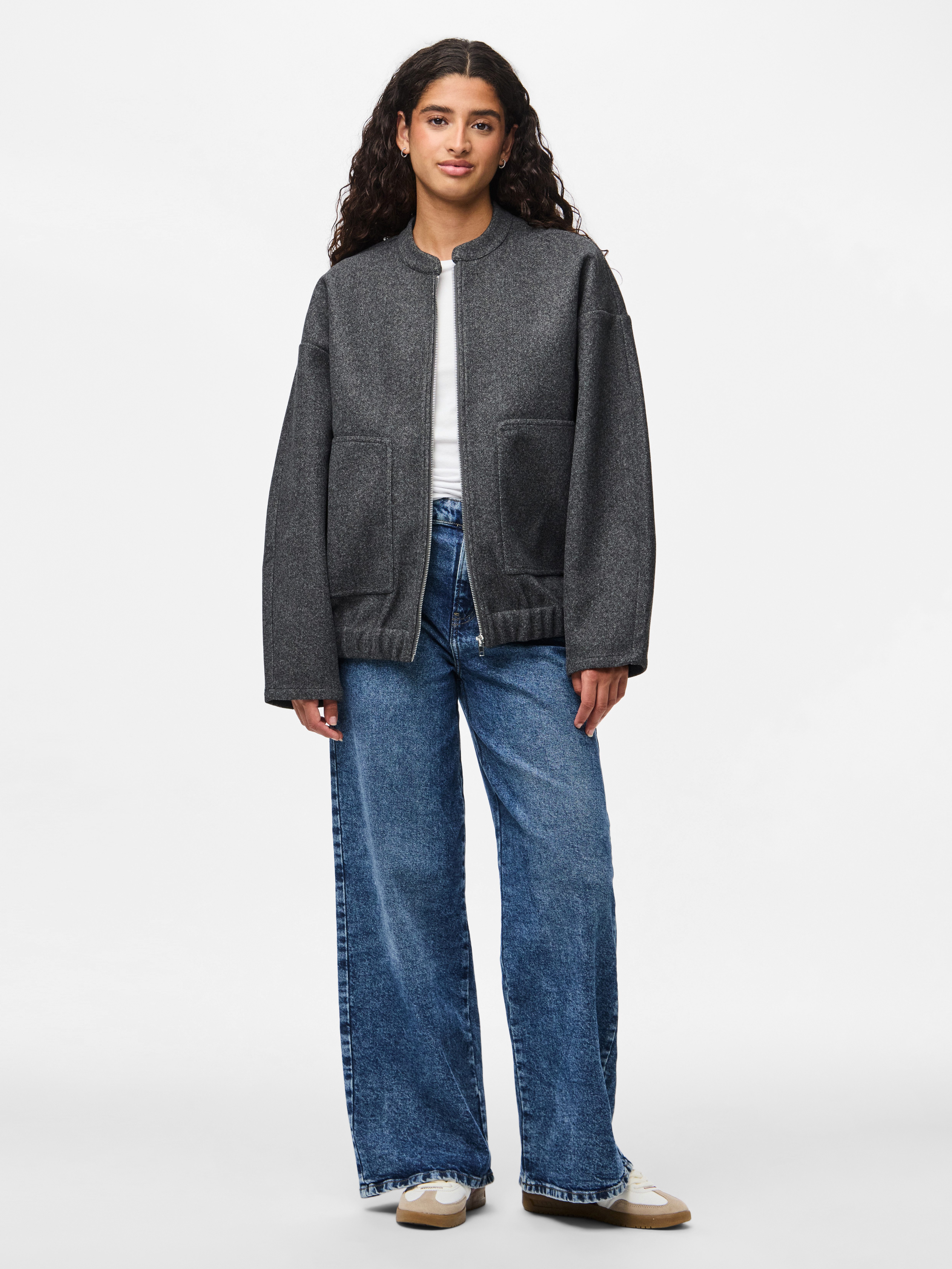 pieces Blouson PCDEBBIE LS BOMBER JACKET NOOS