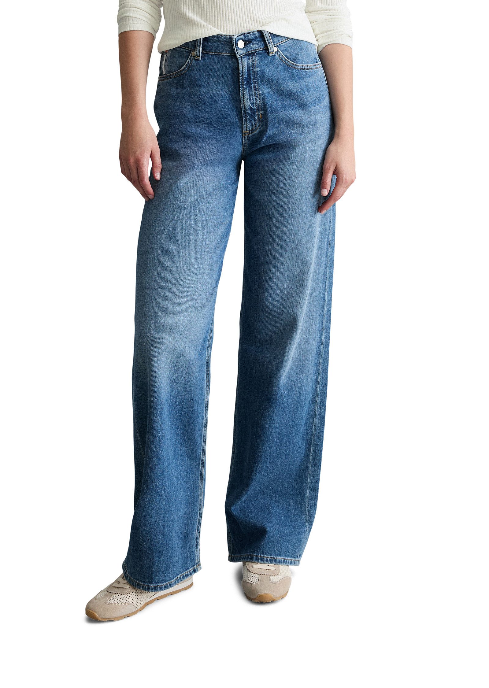 Weite Jeans aus leichter Bio-Baumwoll-Qualität