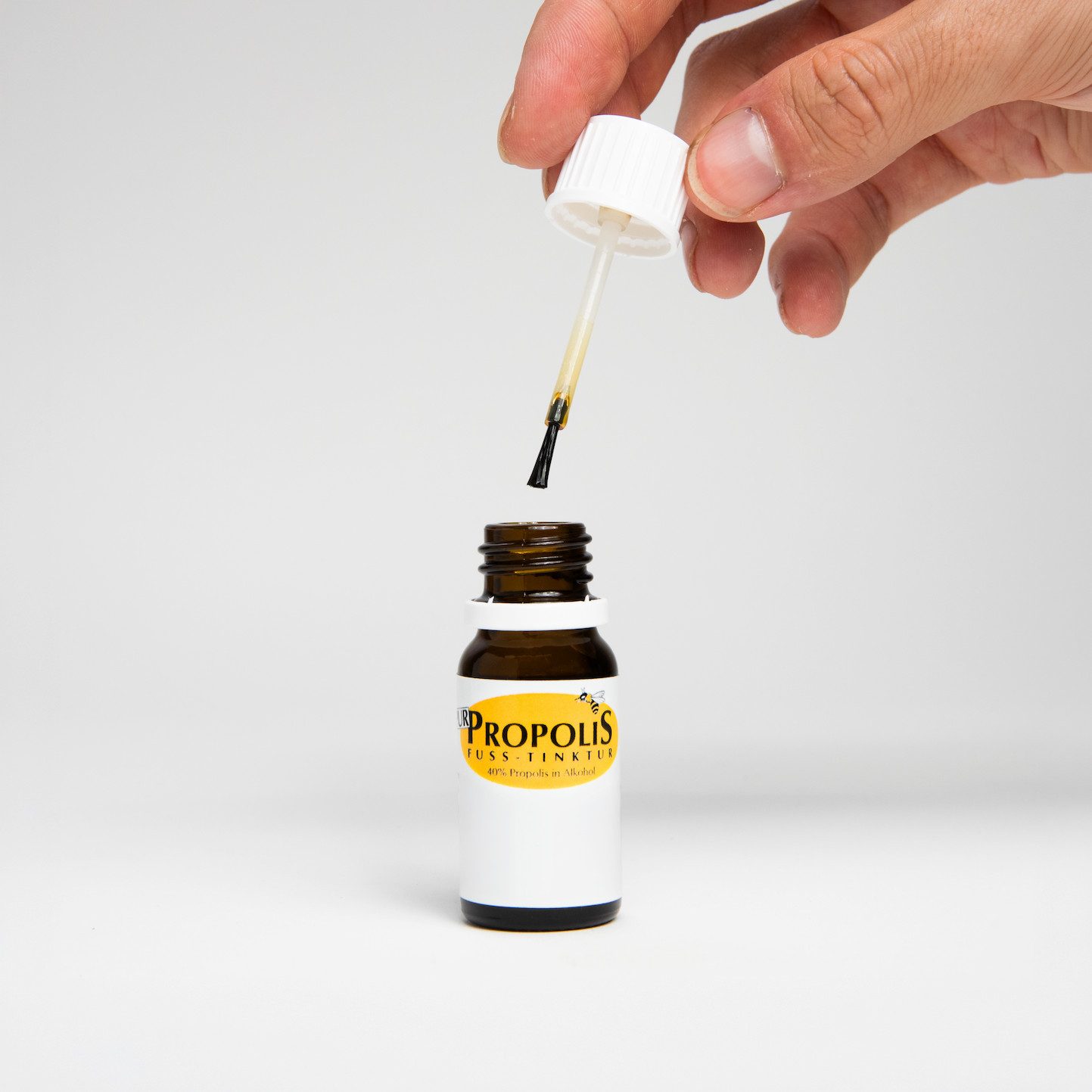 HC PRODUCTS Nagelpflegeserum Nagelpflege Propolis Tinktur 40% I Ohne Zusätze Pur Propolis Serum, Zur Unterstützung bei Nagelpilz und Nagelpflege mit Pinsel