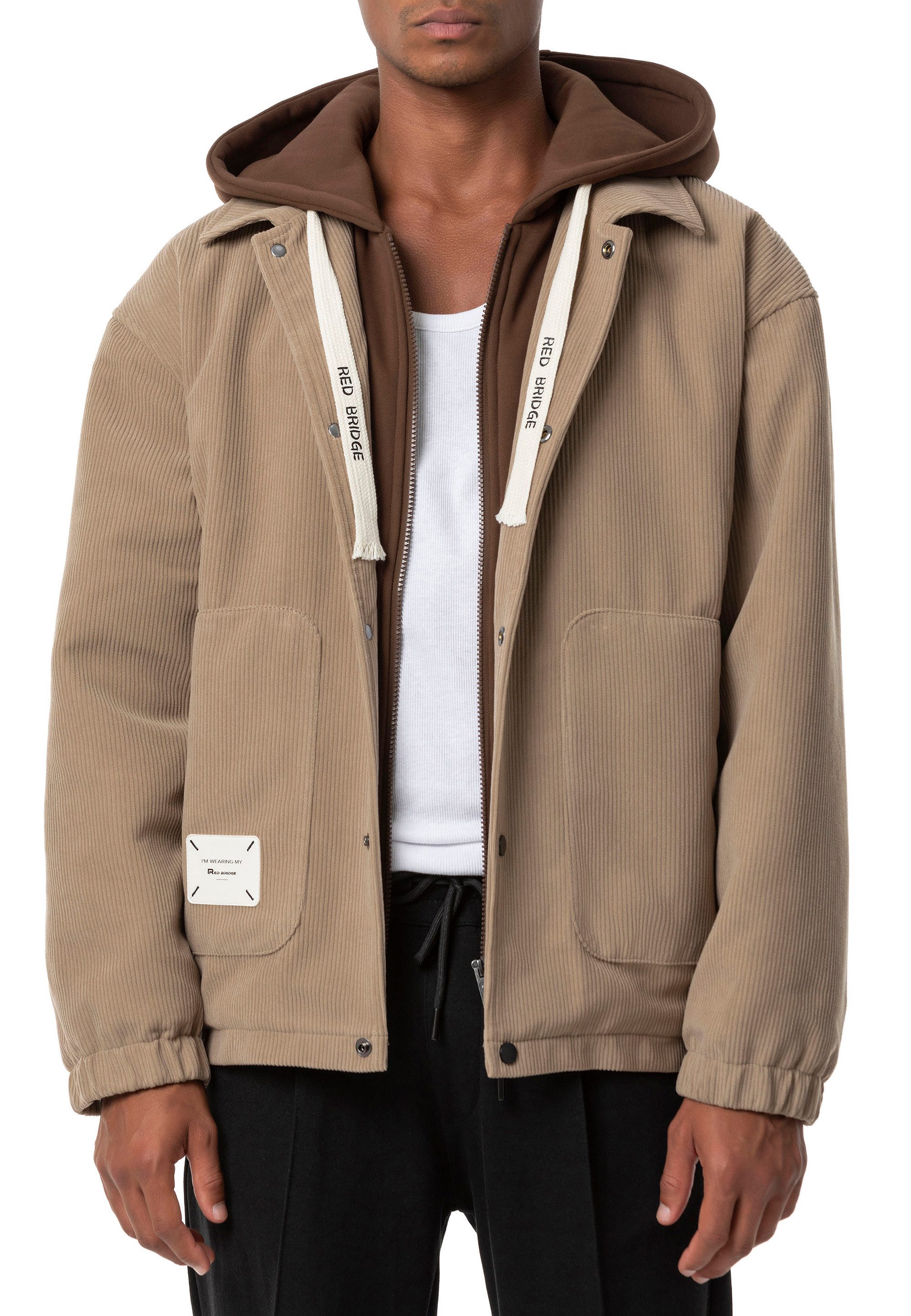 Winterjacke mit Kapuze und warmem Teddyfell-Innenfutter