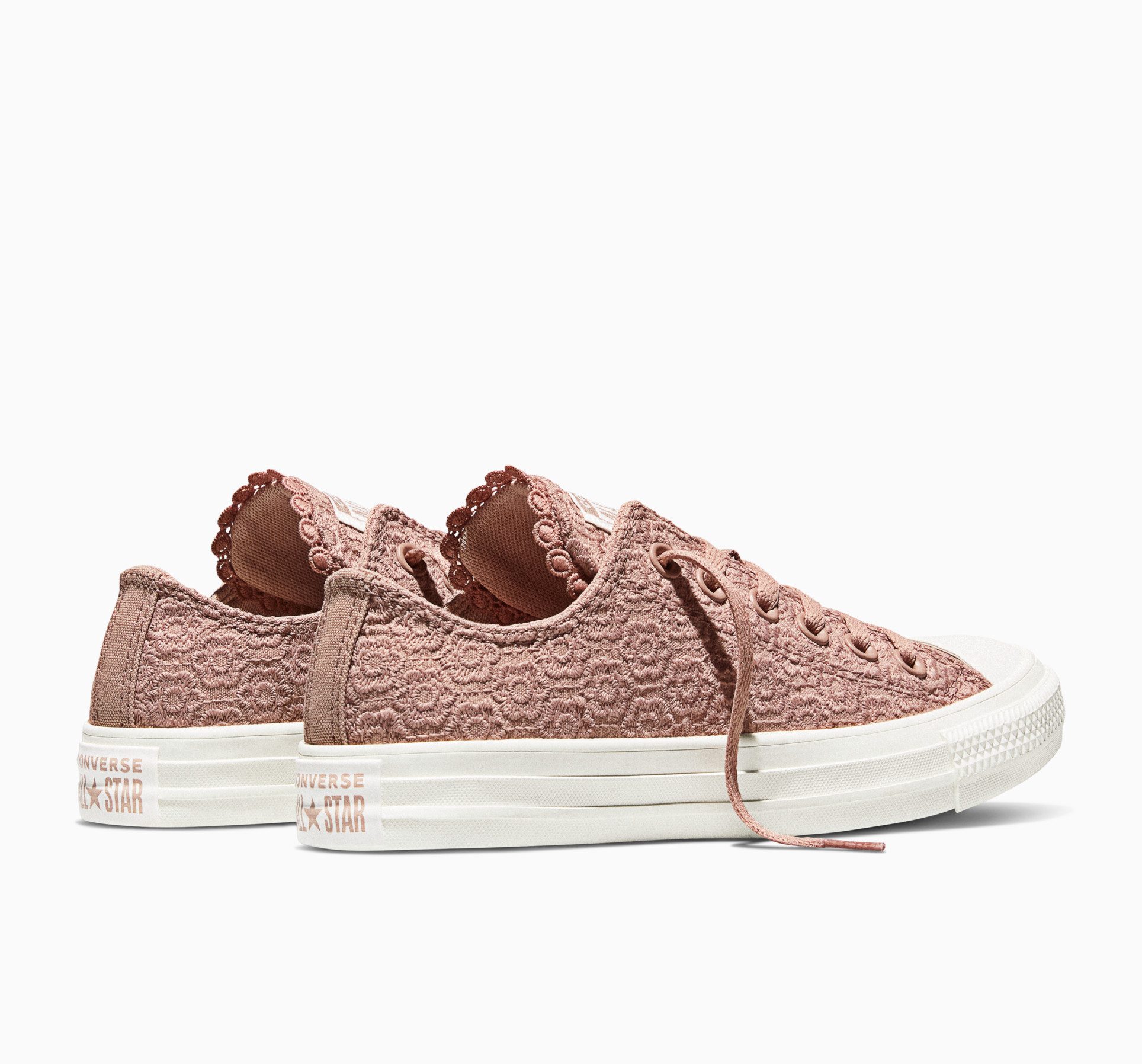 Converse CONVERSE CHUCK TAYLOR ALL STAR CROCHET FLORALS Sneaker für sportlichen Look im Alltag, leicht profiliertes Laufsohlenprofil – Bild 5 von 5