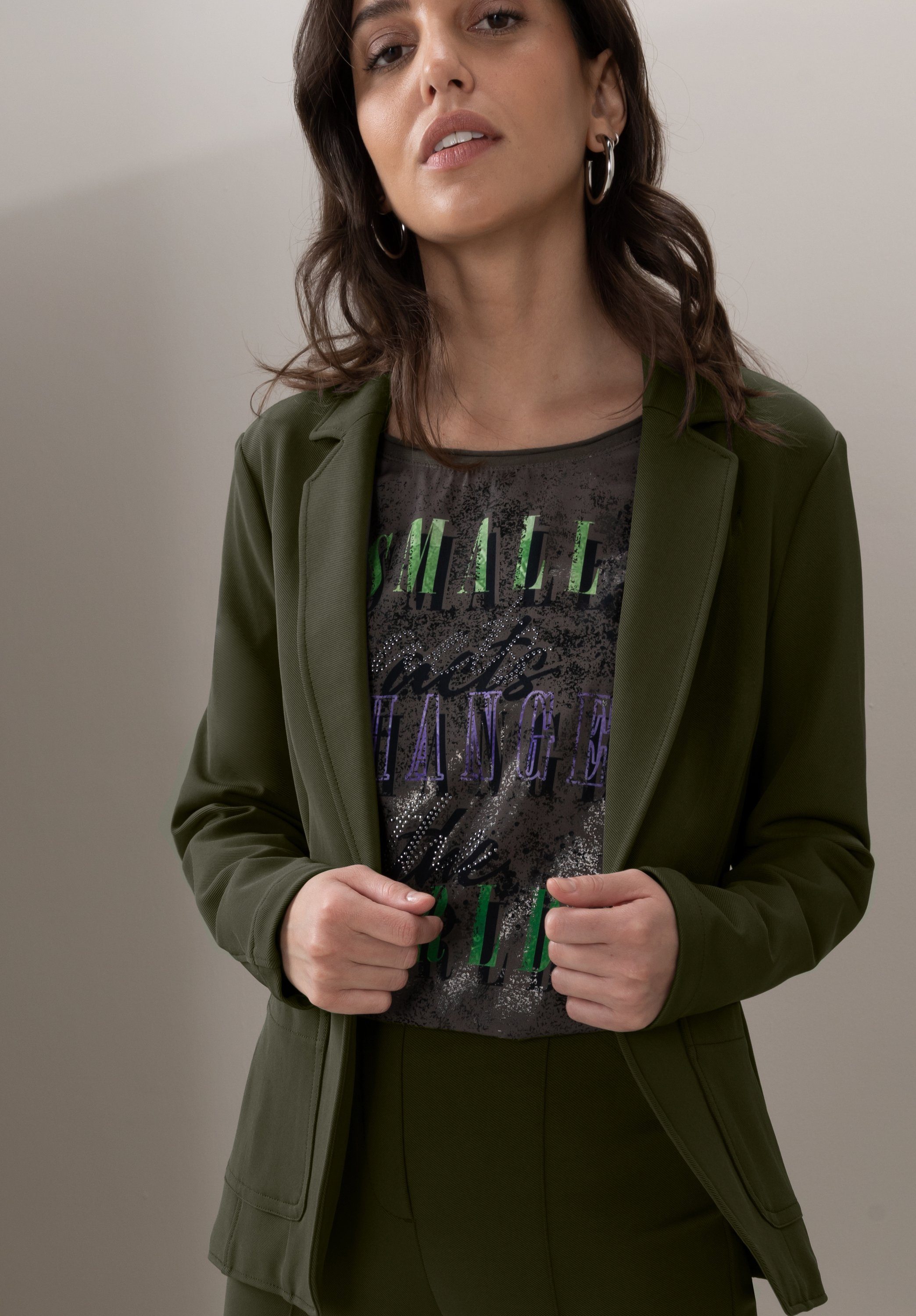 bianca Jackenblazer SVENJA im cleanen Look aus elastischem Material günstig online kaufen