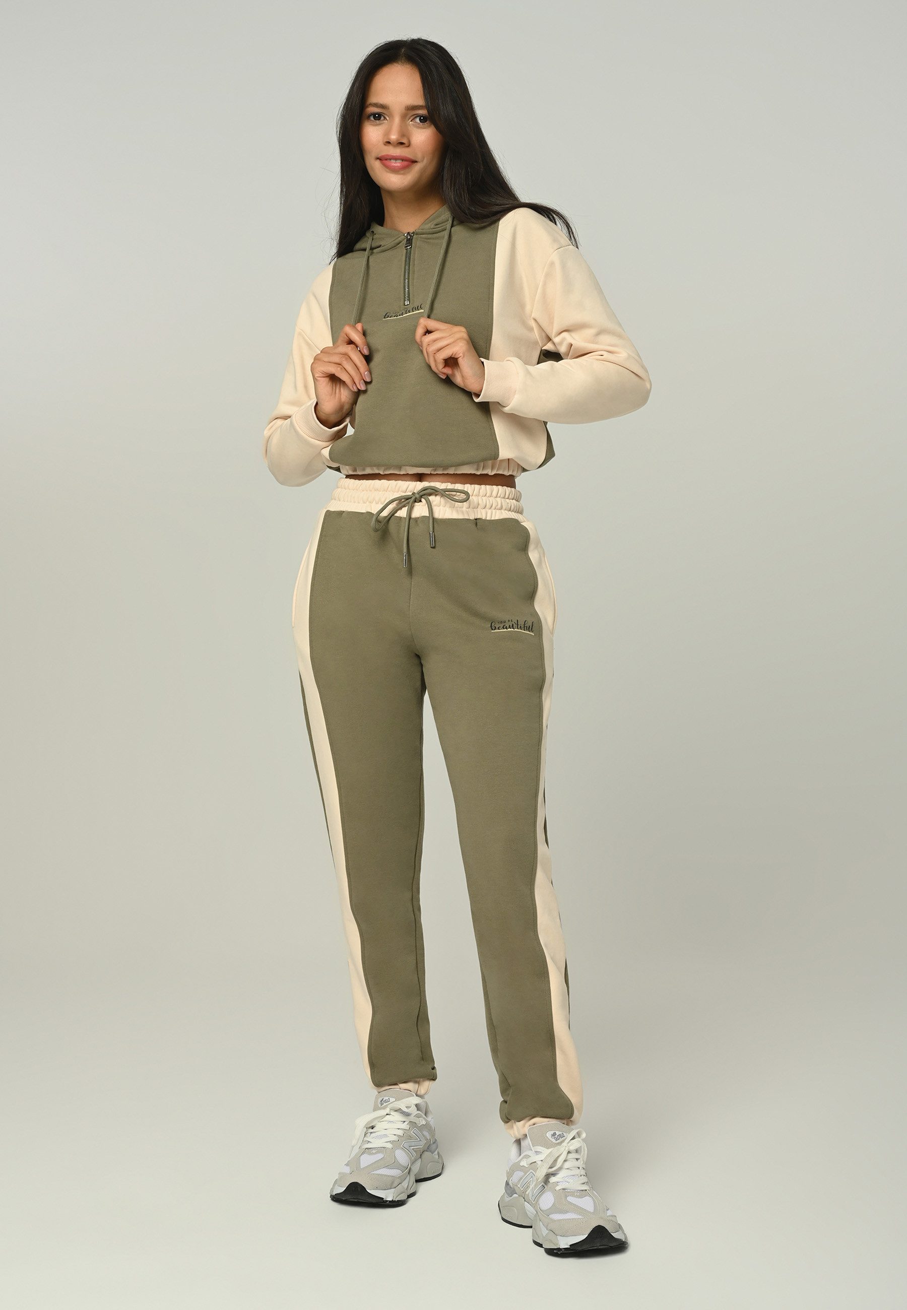 Tom Barron Trainingsanzug Women Regular Tracksuit With Two Colors, mit modernem Design