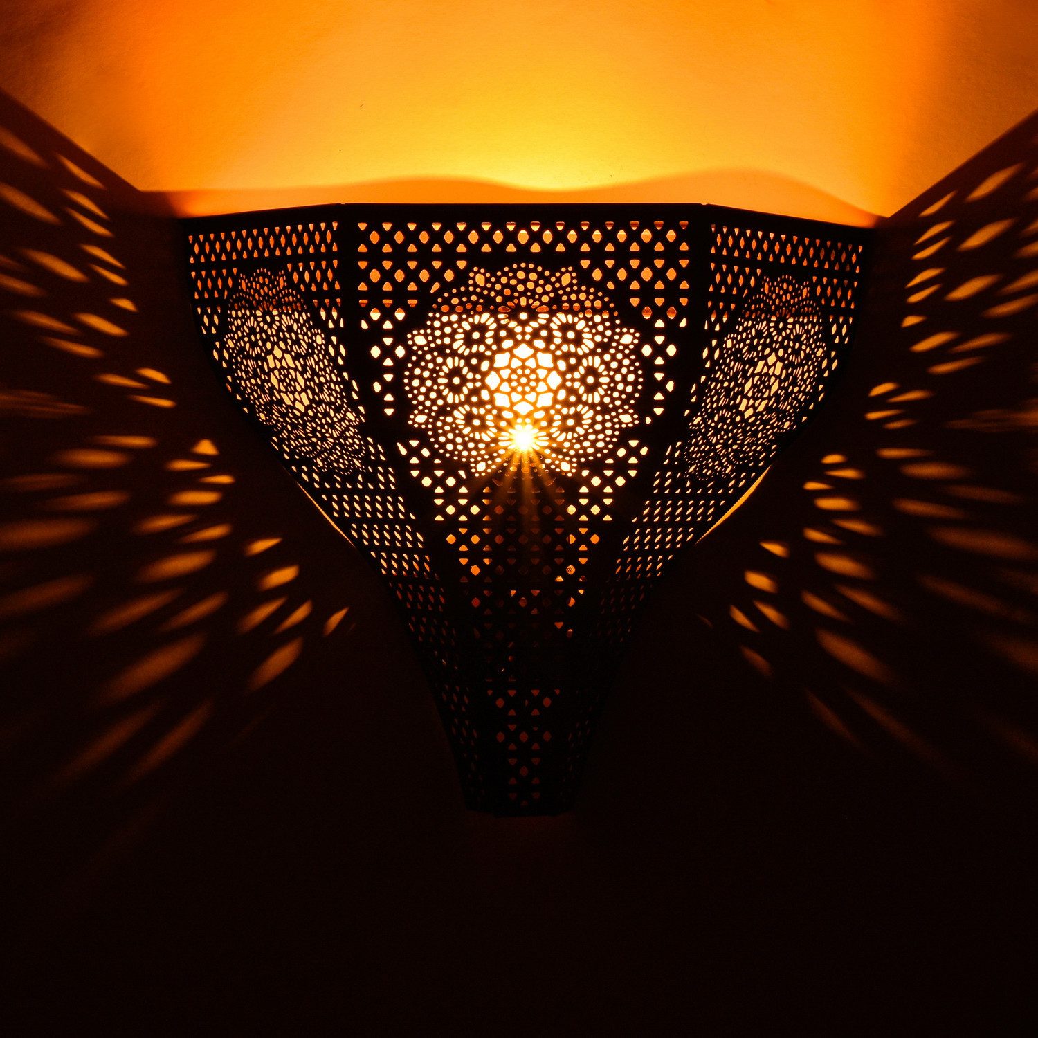 Marrakesch Orient & Mediterran Interior Wandleuchte 2er Set Orientalische Wandlampe Yaniv aus Metall in Gold Antik 27 cm, Handarbeit