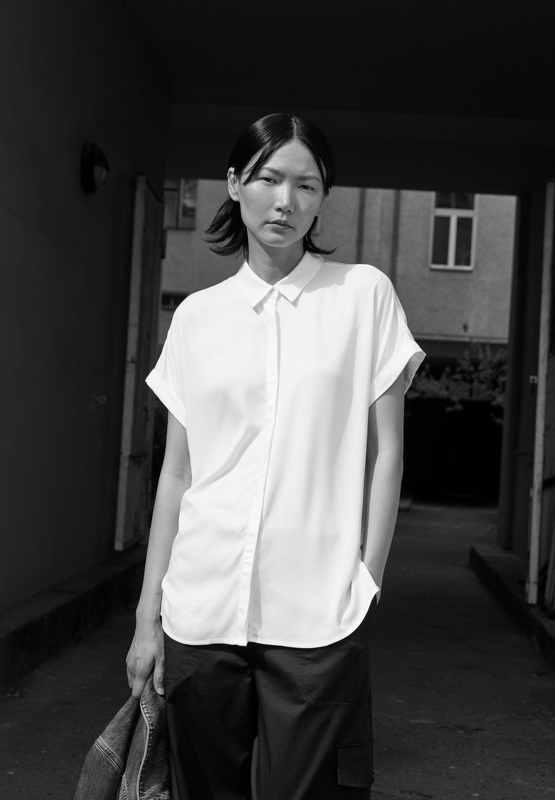 white LENZING™ Hemdbluse Damen aus (1-tlg) Bluse off Armedangels Keine Details ZONJAA ECOVERO™