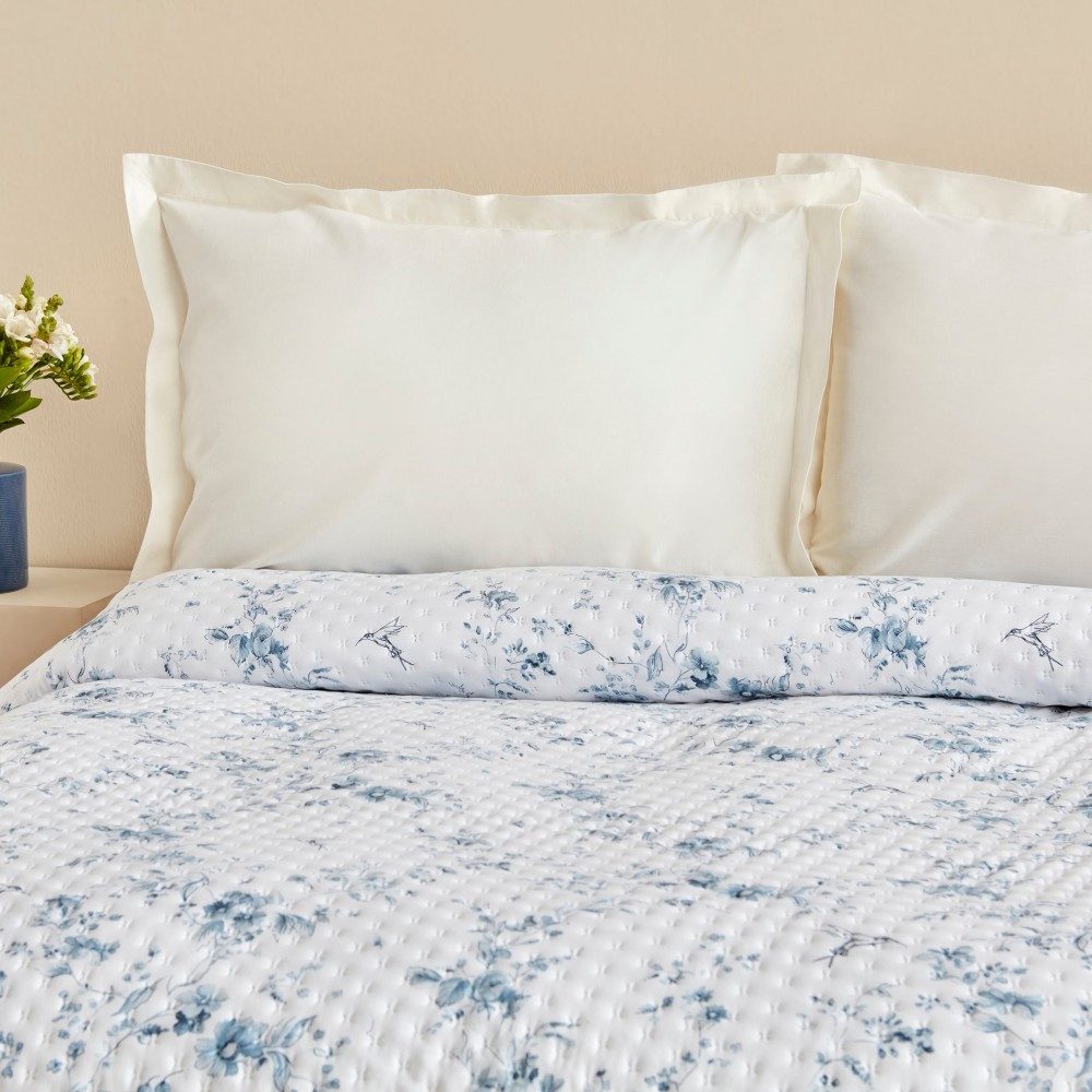 Karaca Bettwäsche Sarah Anderson Marisa Doppelbett Bettdecke Tagesdecke Decke Blau