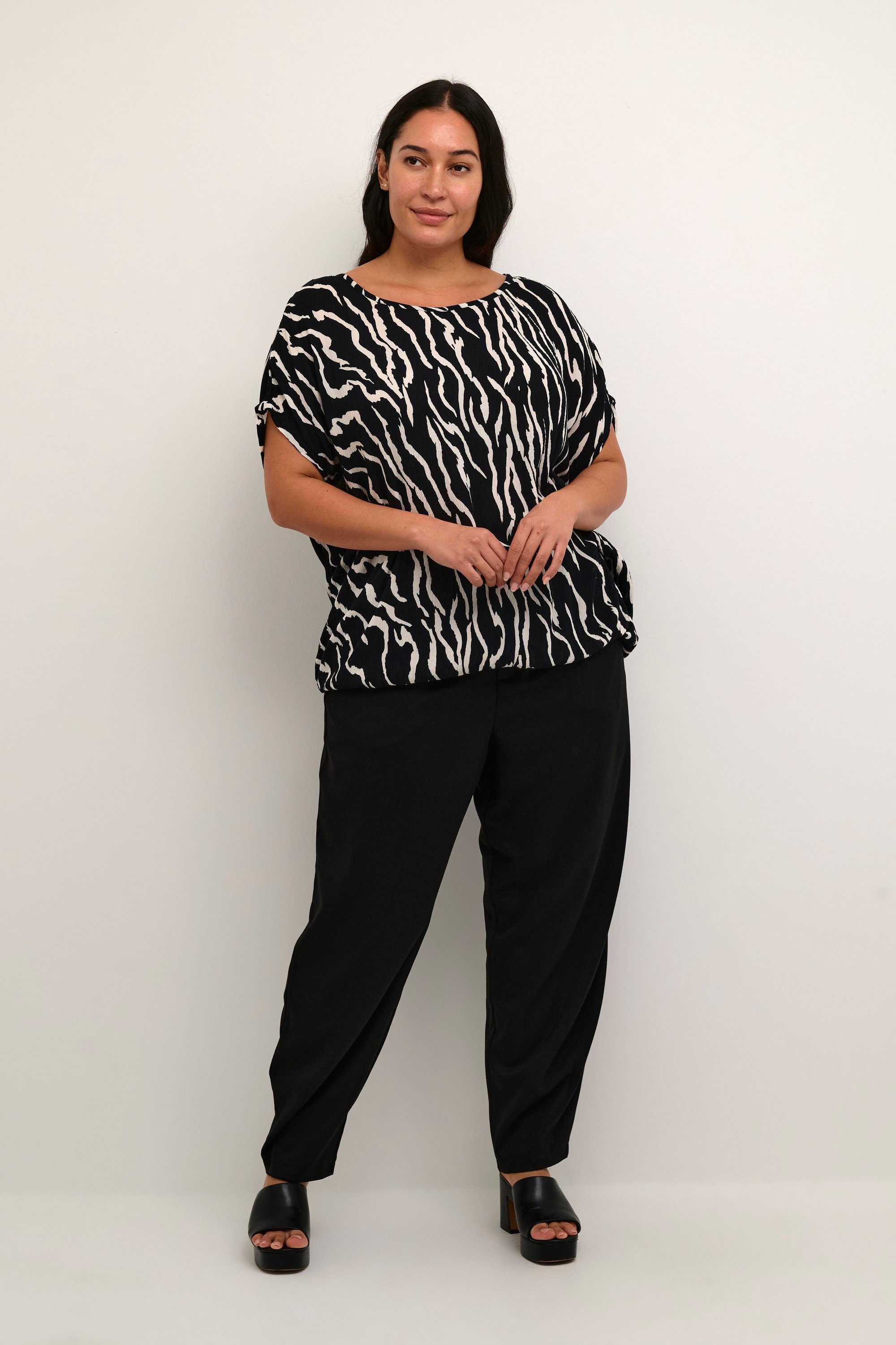 Kurzarmbluse Kurzarm-Bluse KCami