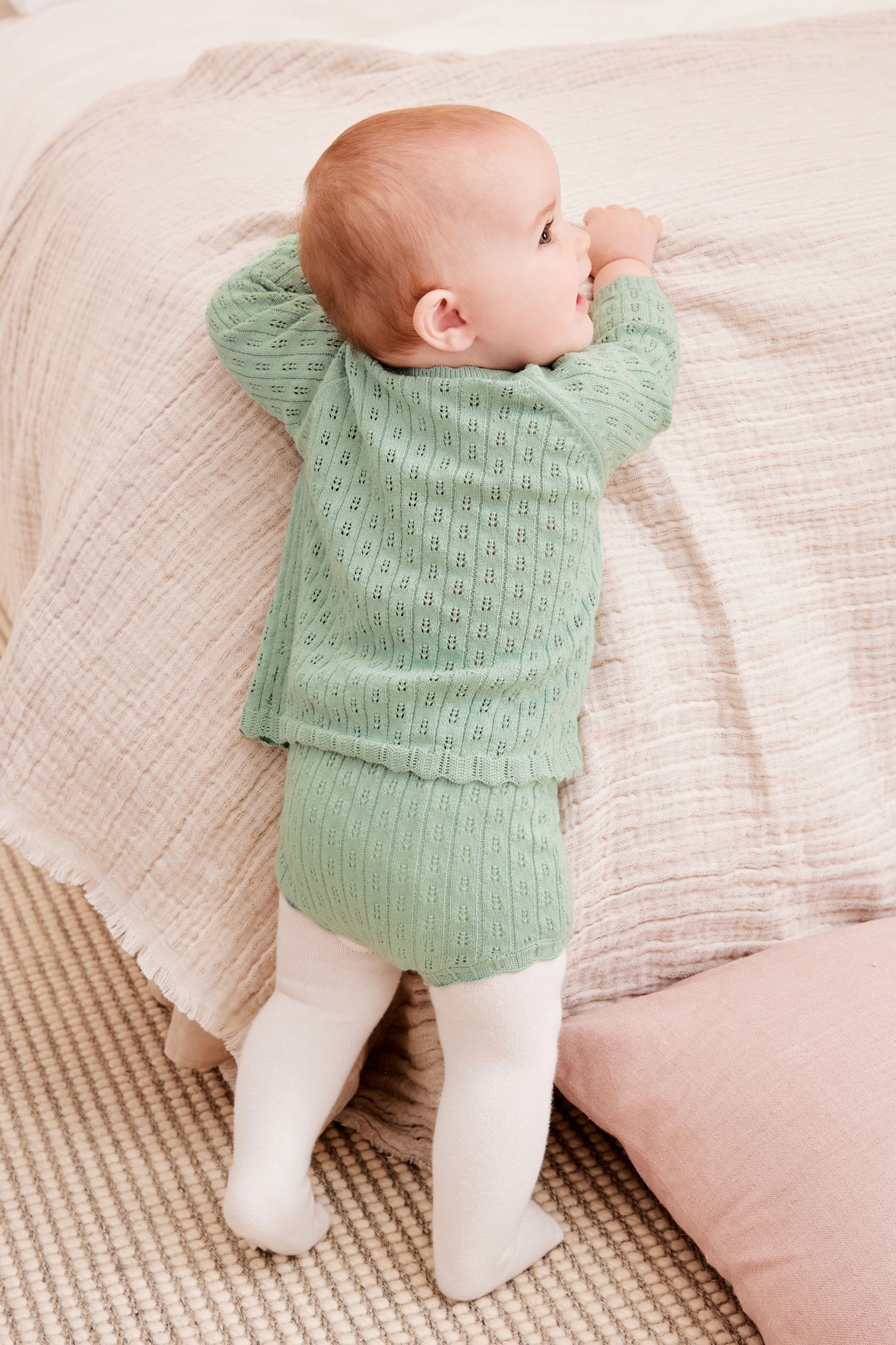 (3-tlg) mit Hose, passende Strumpfhose Strickpullover Next Baby-Pullover-Set