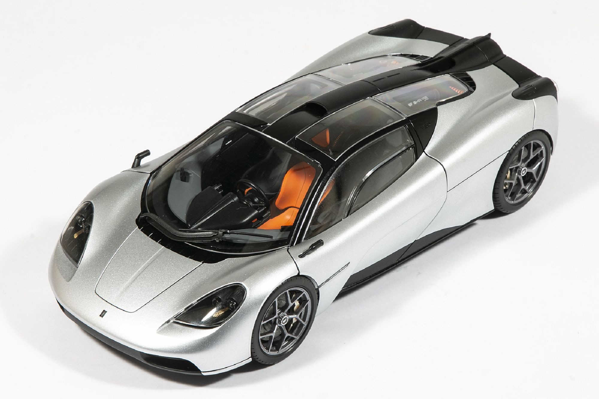 Tamiya Modellbausatz Tamiya GMA T.50 Gordon Murray Automotive 1:24 Platik Modellbau Auto Ba