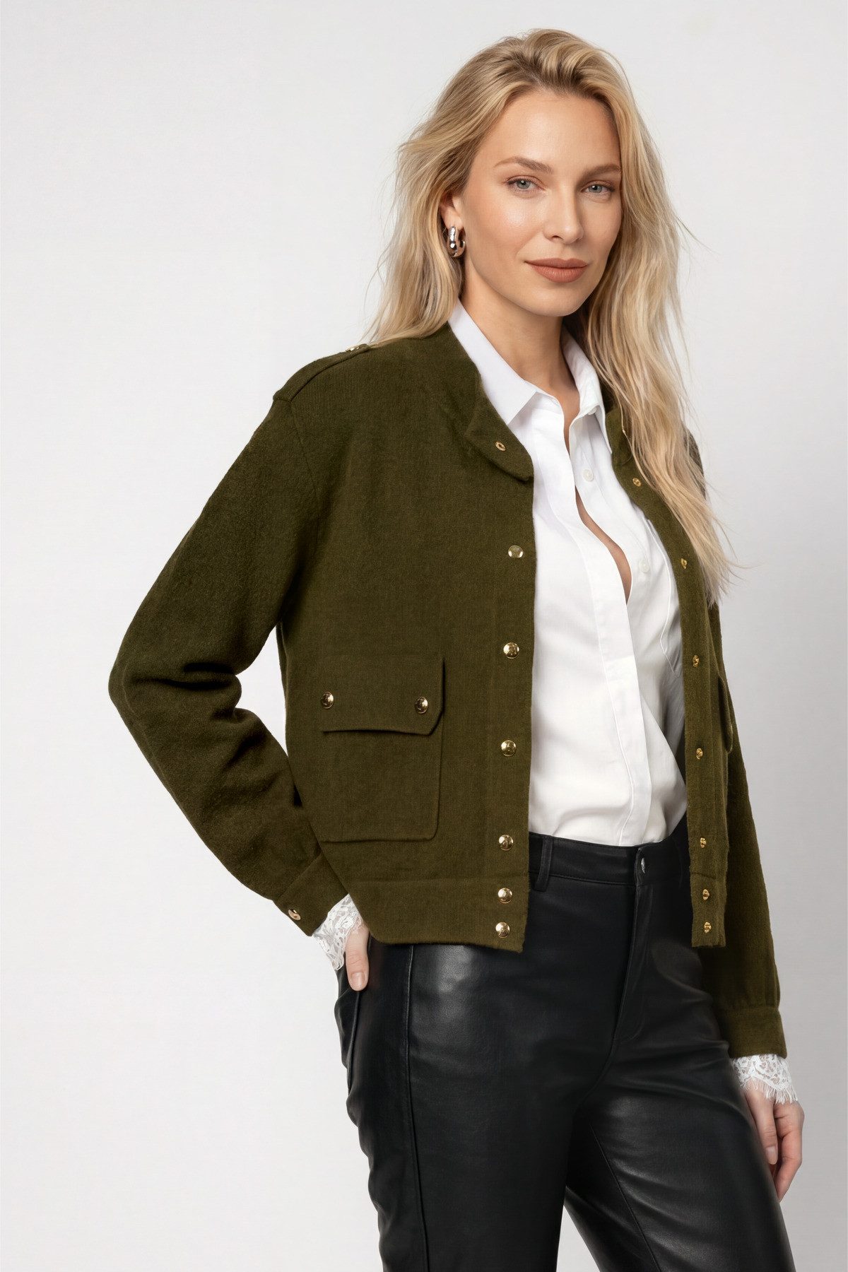Monari Strickjacke Jacke Strickiacke Knöpfe Regular fit mit Schmuckknöpfen