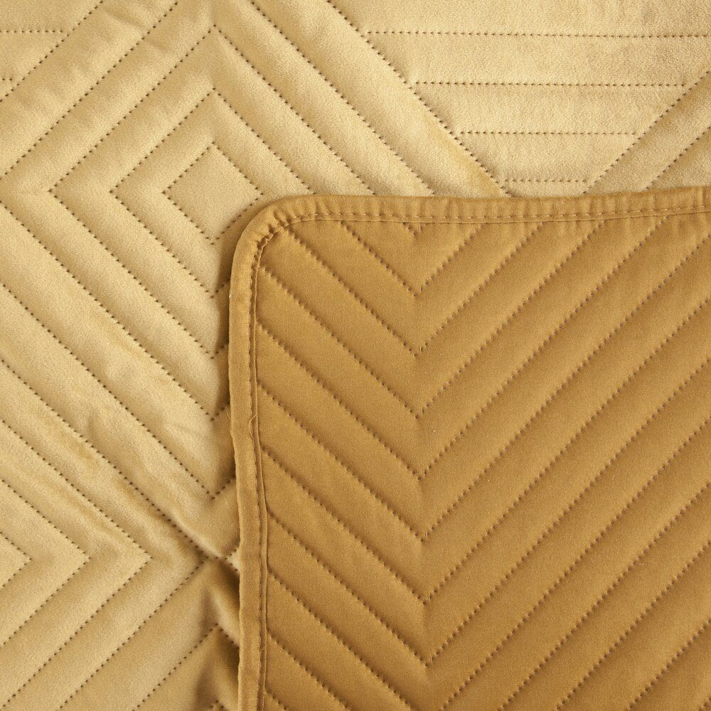 Eurofirany Bettüberwurf SOFIA, Elegante Tagesdecke Velvet günstig online kaufen