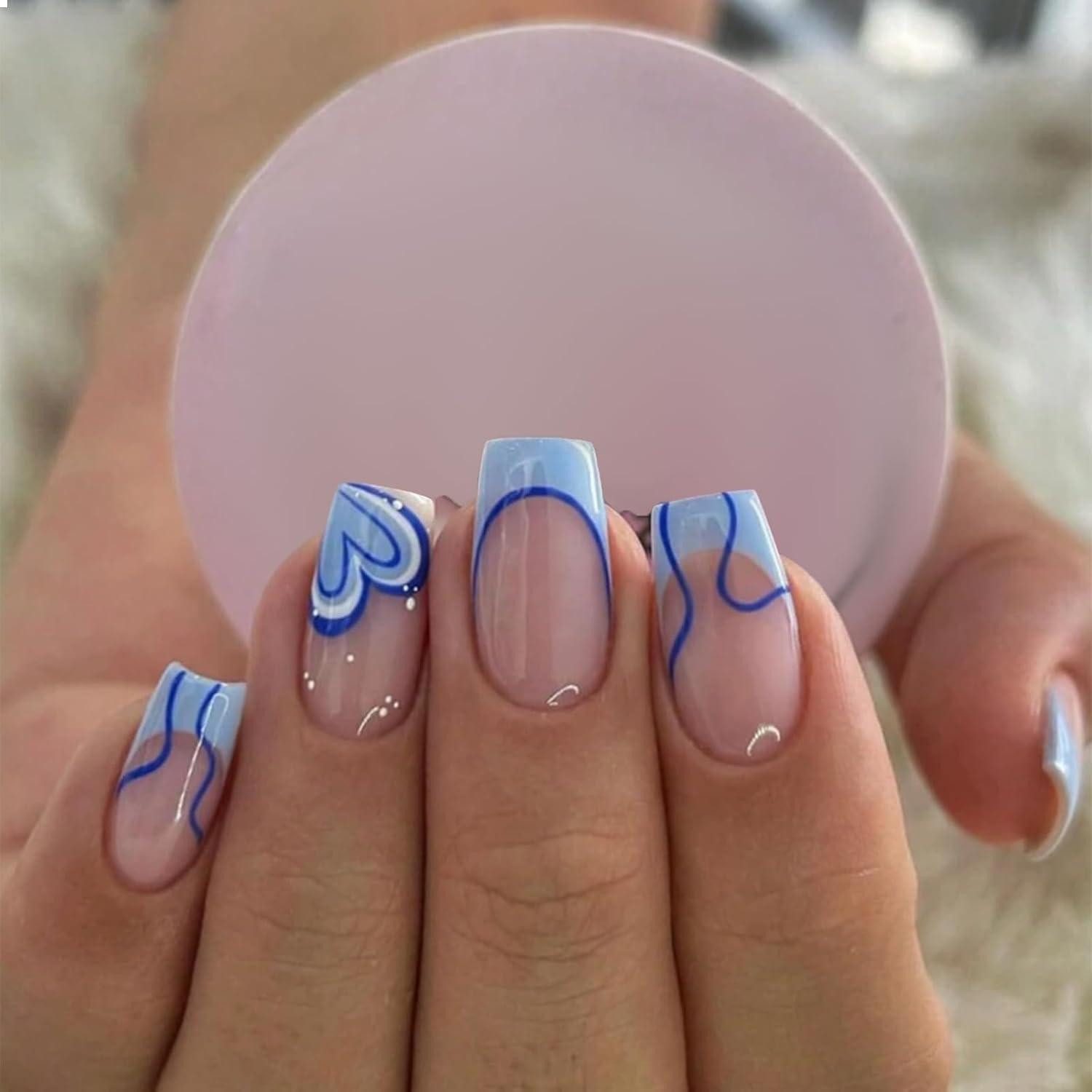 LuxusKollektion Искусственные ногти Kurze Quadratische Press-On Falsche Nägel Rot Valentinstag Frau