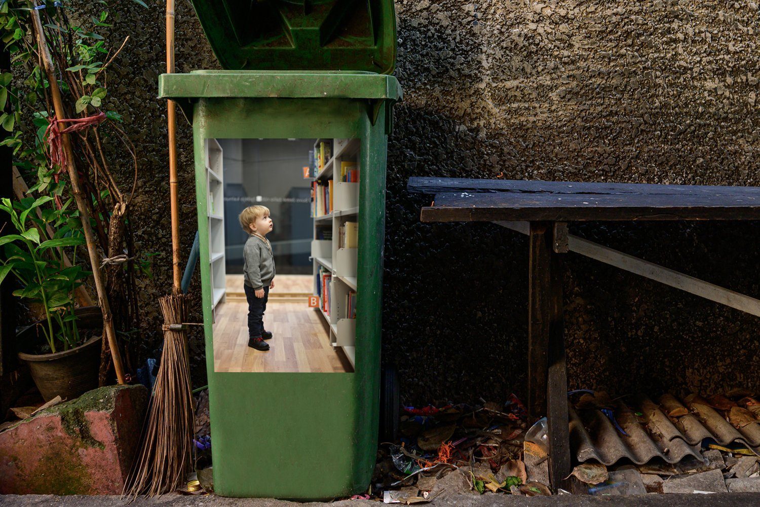 Container, (1 Junge in Mülleimer-aufkleber, der Mülltonne, Abfalbehälter Sticker, Kleiner St), Bibliothek Wandsticker MuchoWow