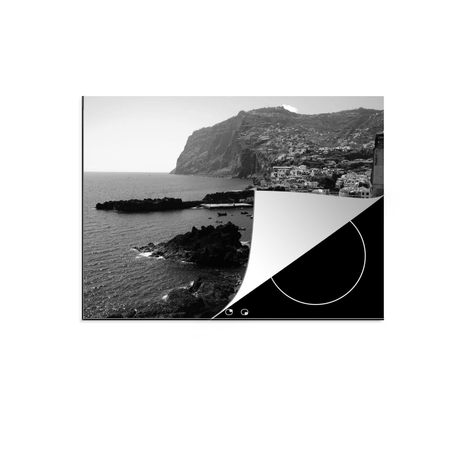 MuchoWow Herdblende-/Abdeckplatte Boote - Weiß Schwarz Madeira, Vinyl, für 71x52 die (1 - Induktionskochfeld - tlg), küche, cm, Schutz Ceranfeldabdeckung