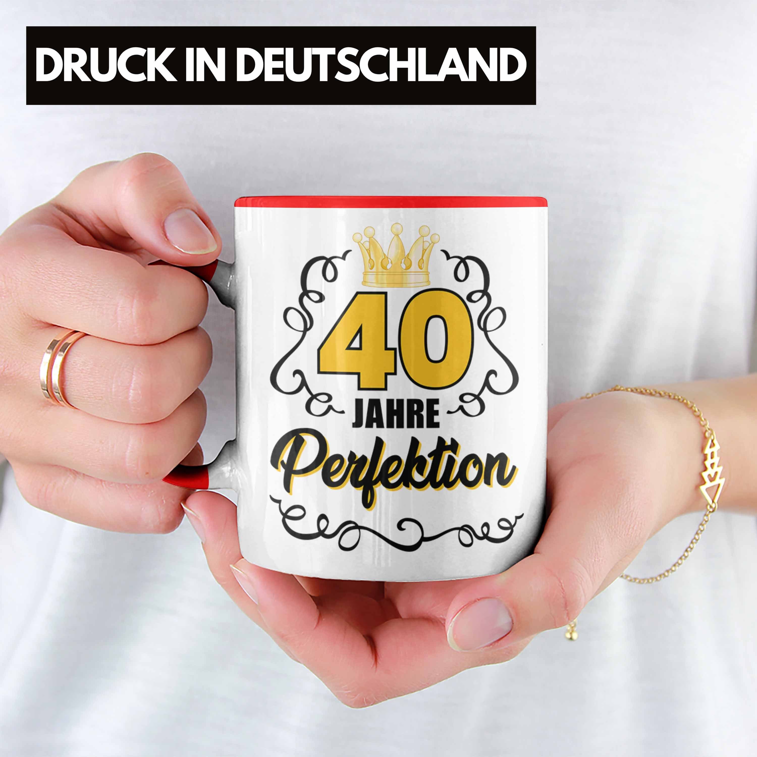 Trendation Tasse Tasse - Geschenk Geburtstag 40er Frauen Geburtstag Trendation Perfektion Rot Spruch Geschenkidee 40