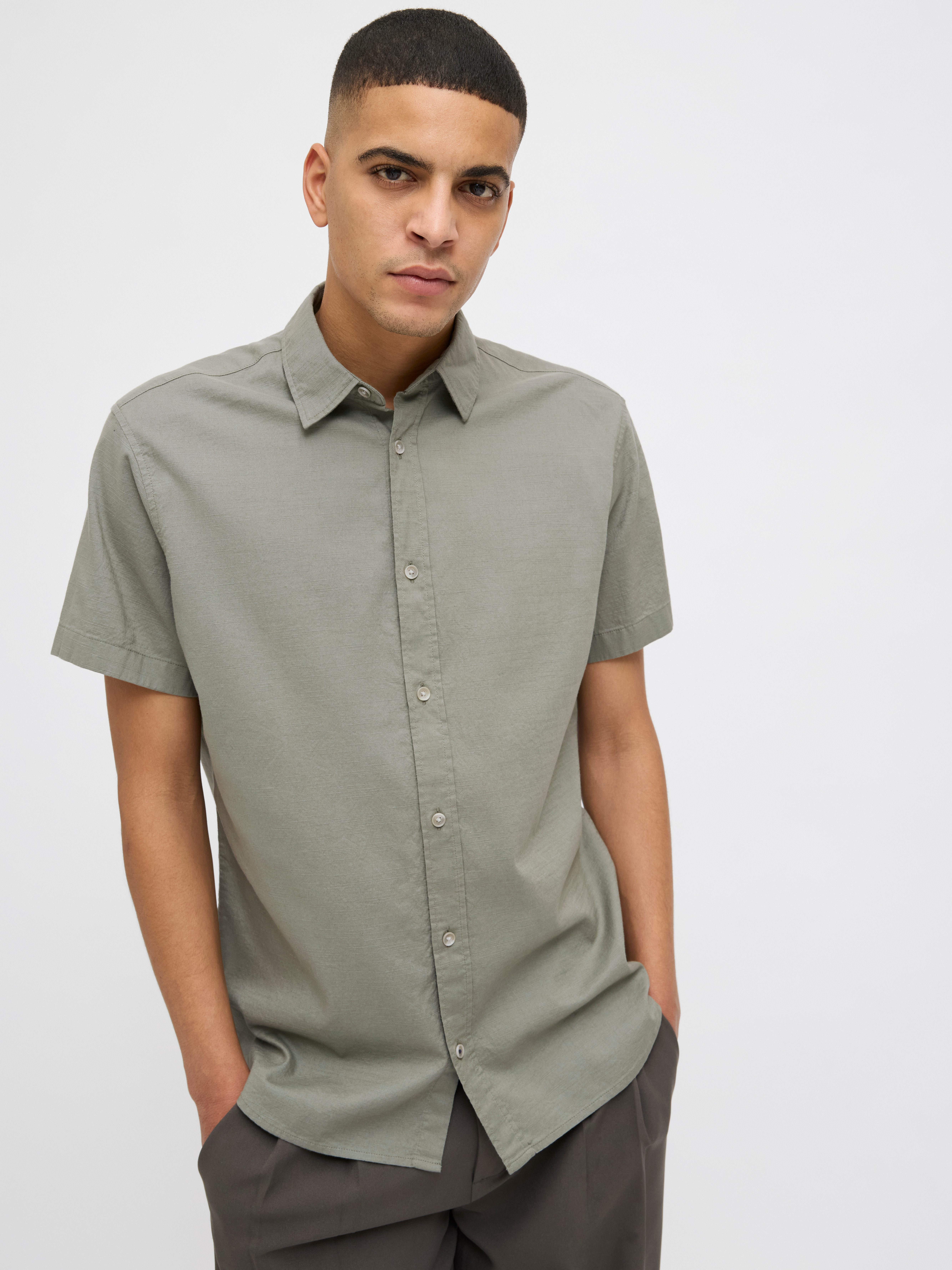 Jack & Jones Kurzarmhemd JJPIERRE SLUB günstig online kaufen