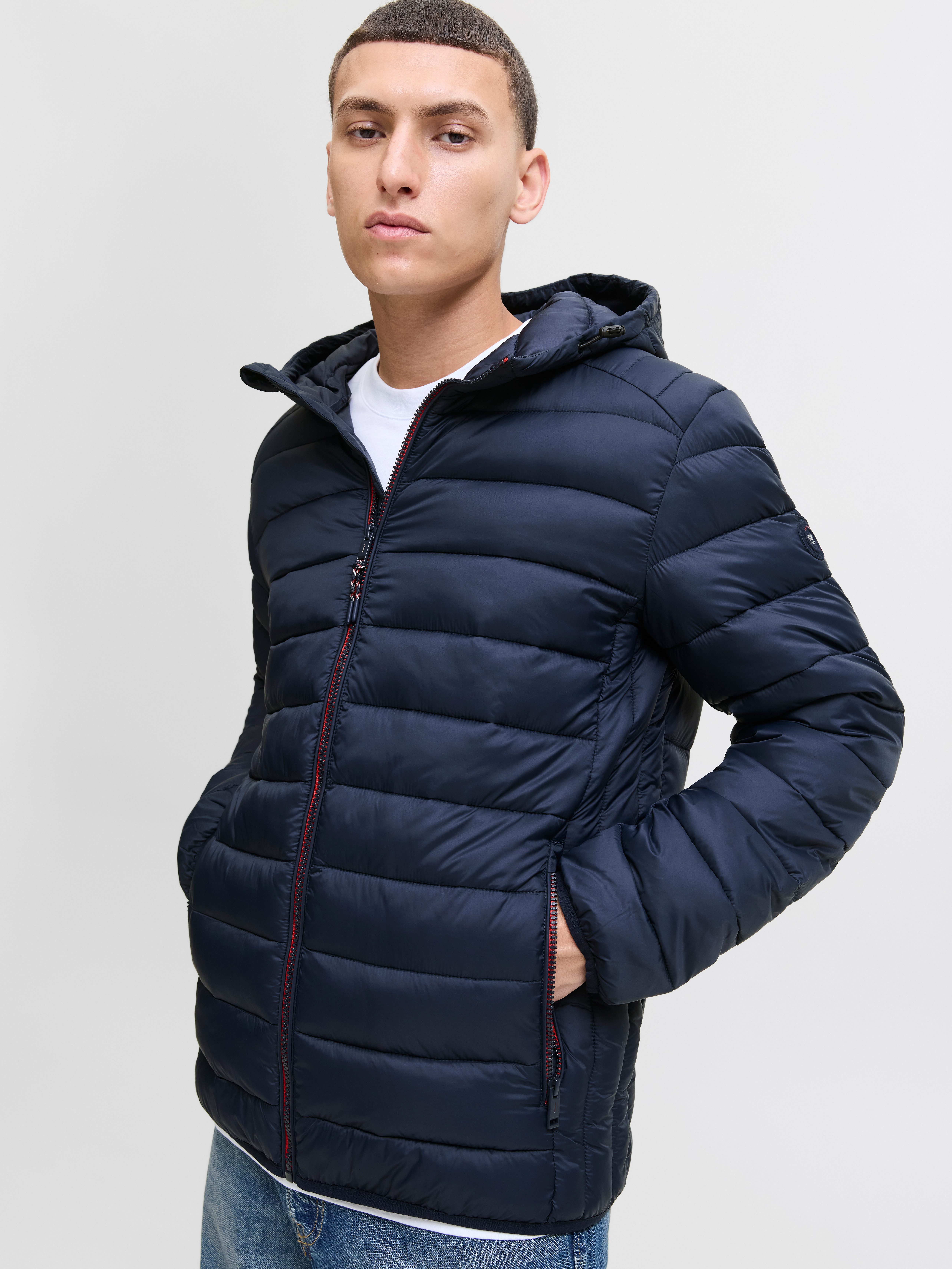Jack & Jones Steppjacke JJEBRADLEY LIGHT PUFFER HOOD NOOS günstig online kaufen
