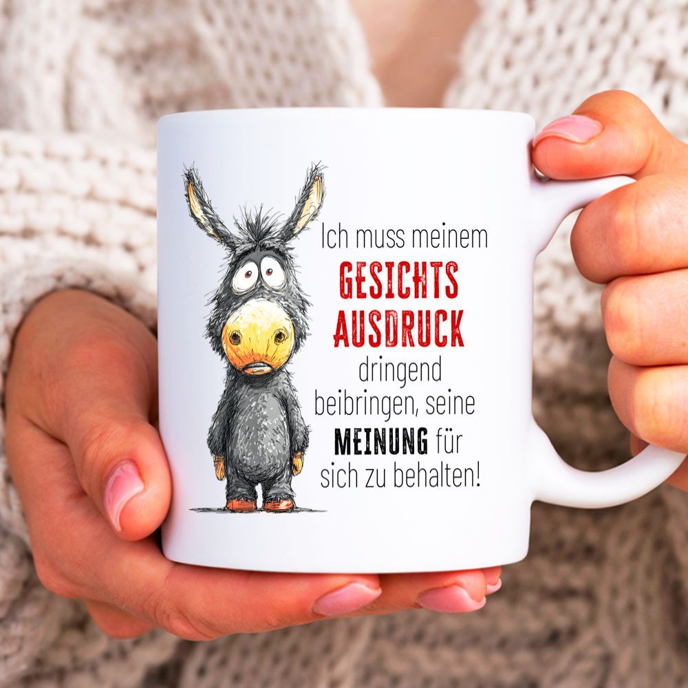 Cadouri Tasse mit Spruch 'Gesichtsausdruck' Kaffeetasse Büro Arbeit, Geschenk, Keramik, Kaffeebecher, Geschenkidee Arbeitskollege, lustig, Humor, 330 ml