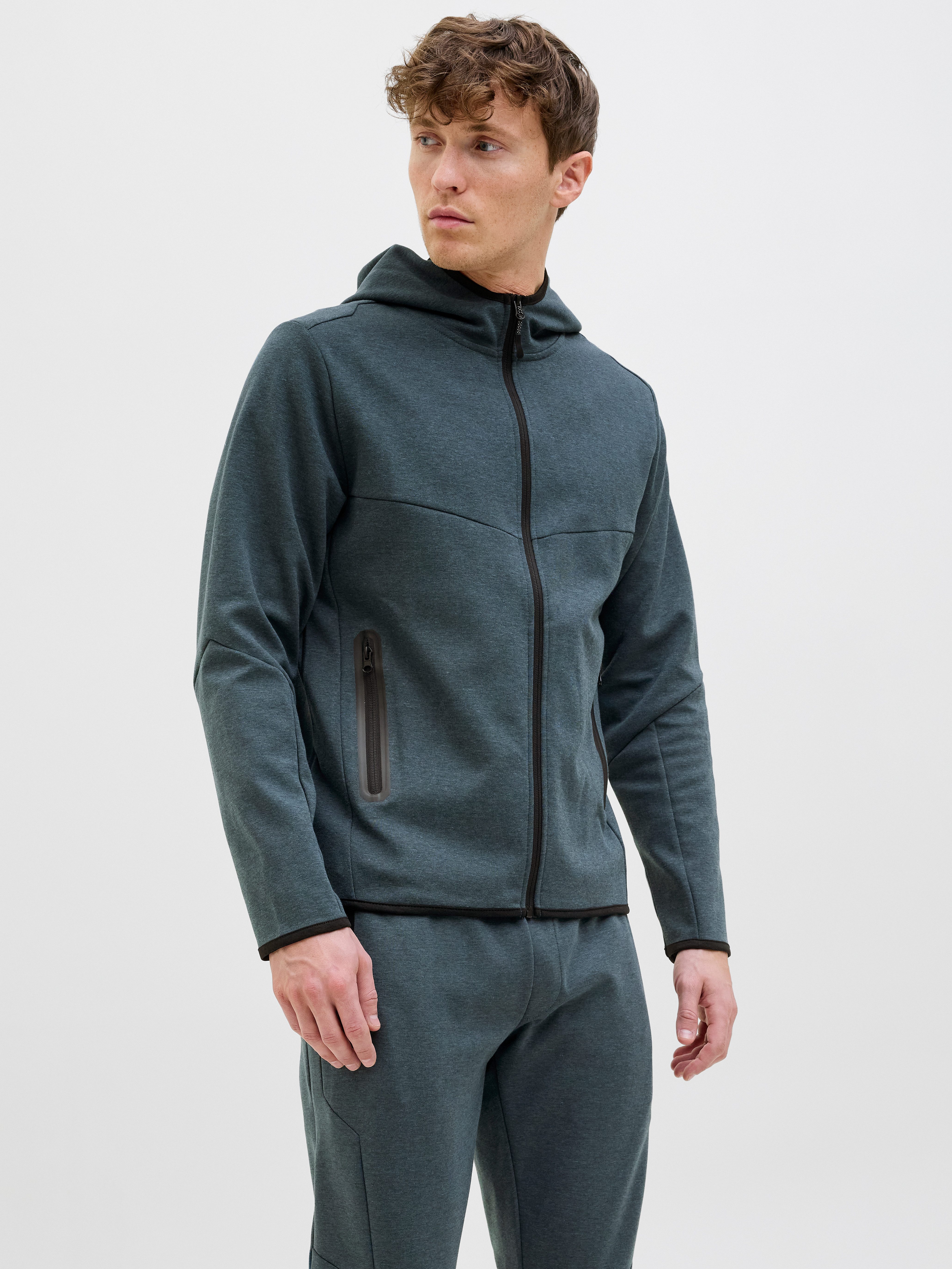 Jack & Jones Sweatjacke JCOFUSION SWEAT ZIP HOOD NOOS günstig online kaufen
