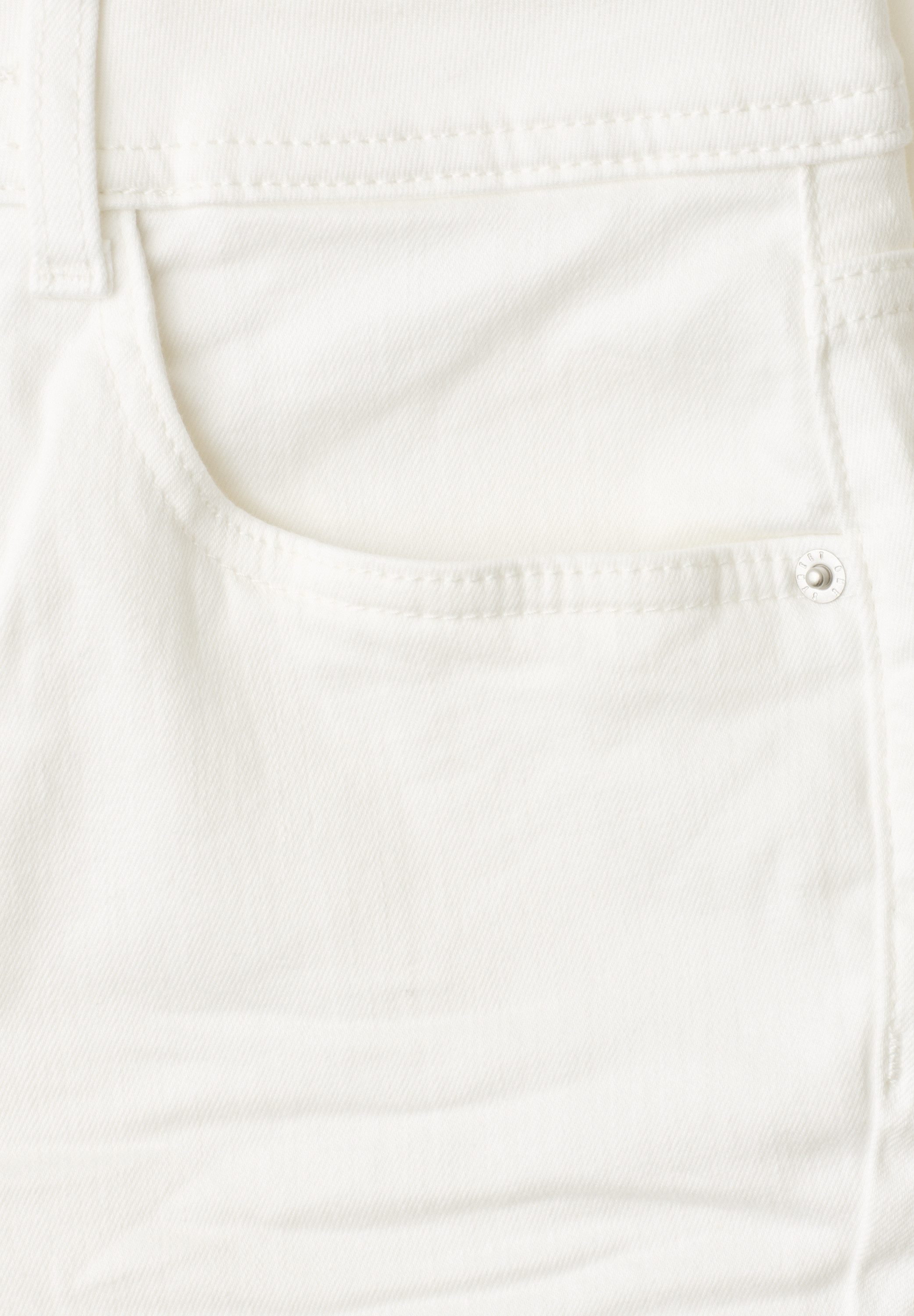 STREET ONE Slim-fit-Jeans im elastischen Materialmix