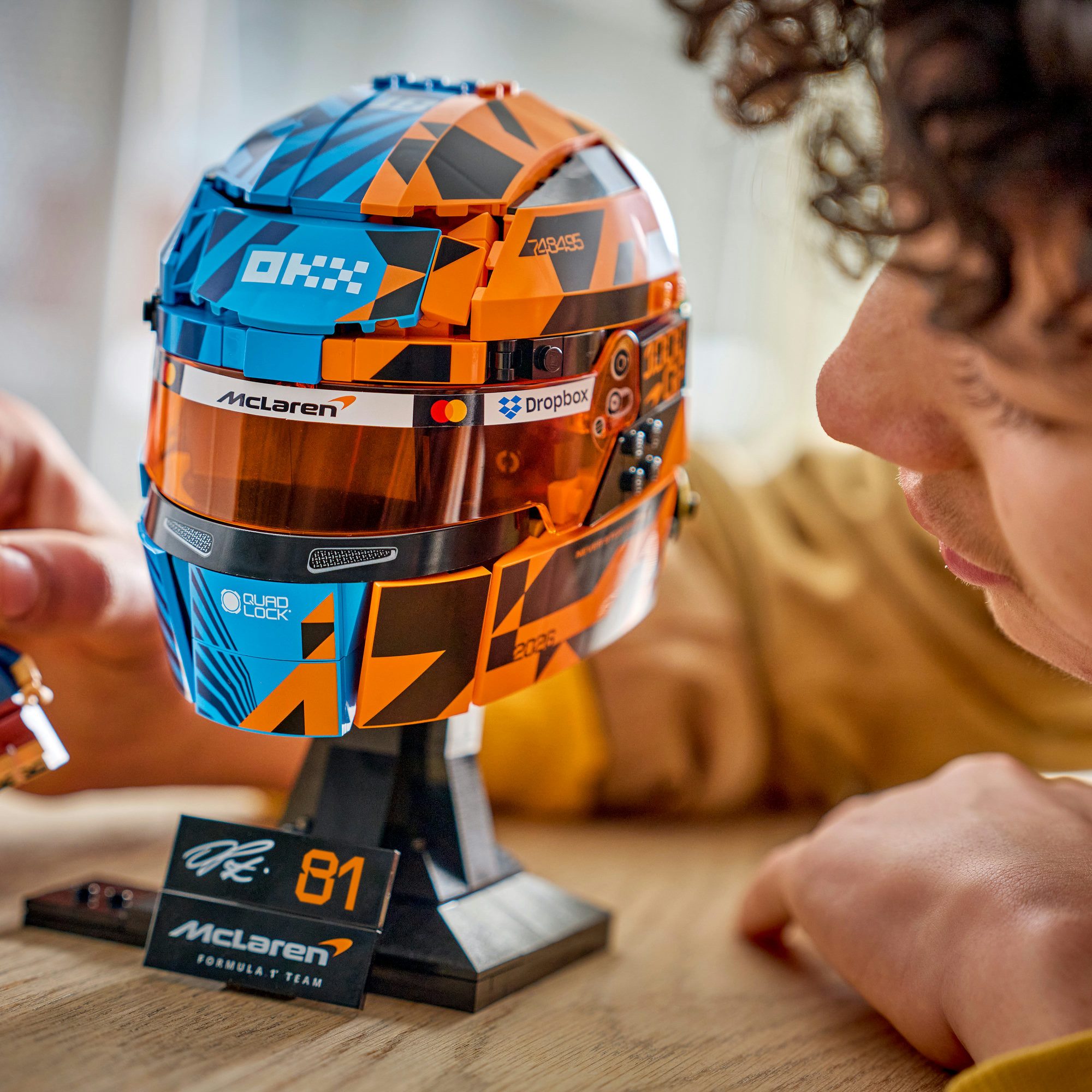 LEGO® McLaren Mastercard F1 Team Oscar Piastri Helm (43017) Konstruktionsspielsteine, (793 St), LEGO Editions Formula 1 – Bild 2 von 5