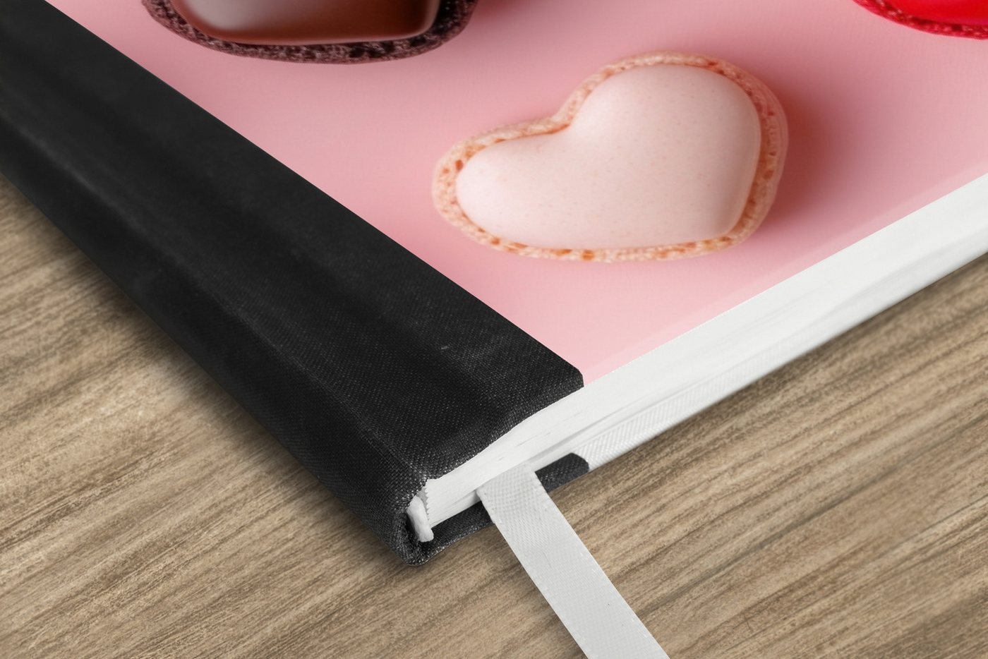 Thumbnail - MuchoWow Notizbuch Makronen - Herzen - Bunt - Rosa, Notebook, Notizblock a5, Tagebuch, Journal Liniert
