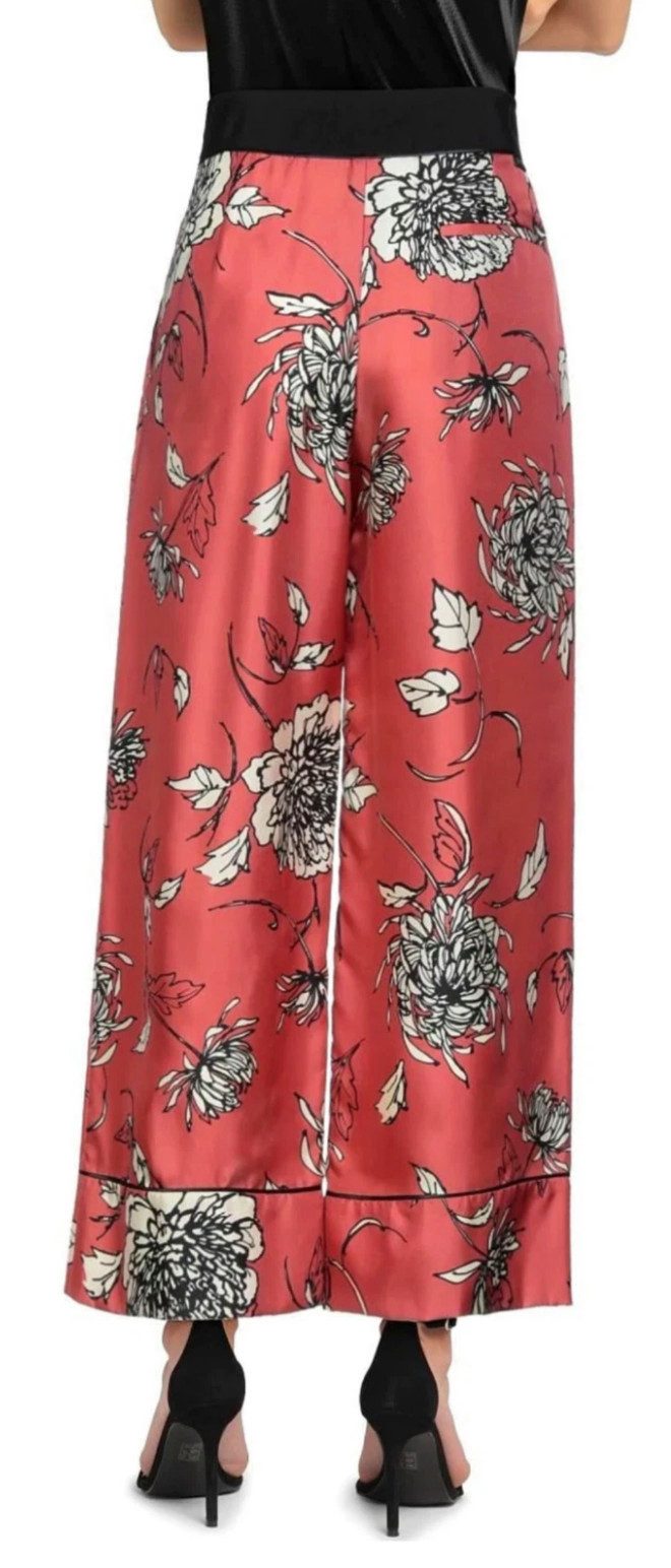 MONCLER Loungehose Damen Seidenhose Hose aus reiner Seide mit Blumenprint Gefertigt in Italien aus feinster, fließender Seide