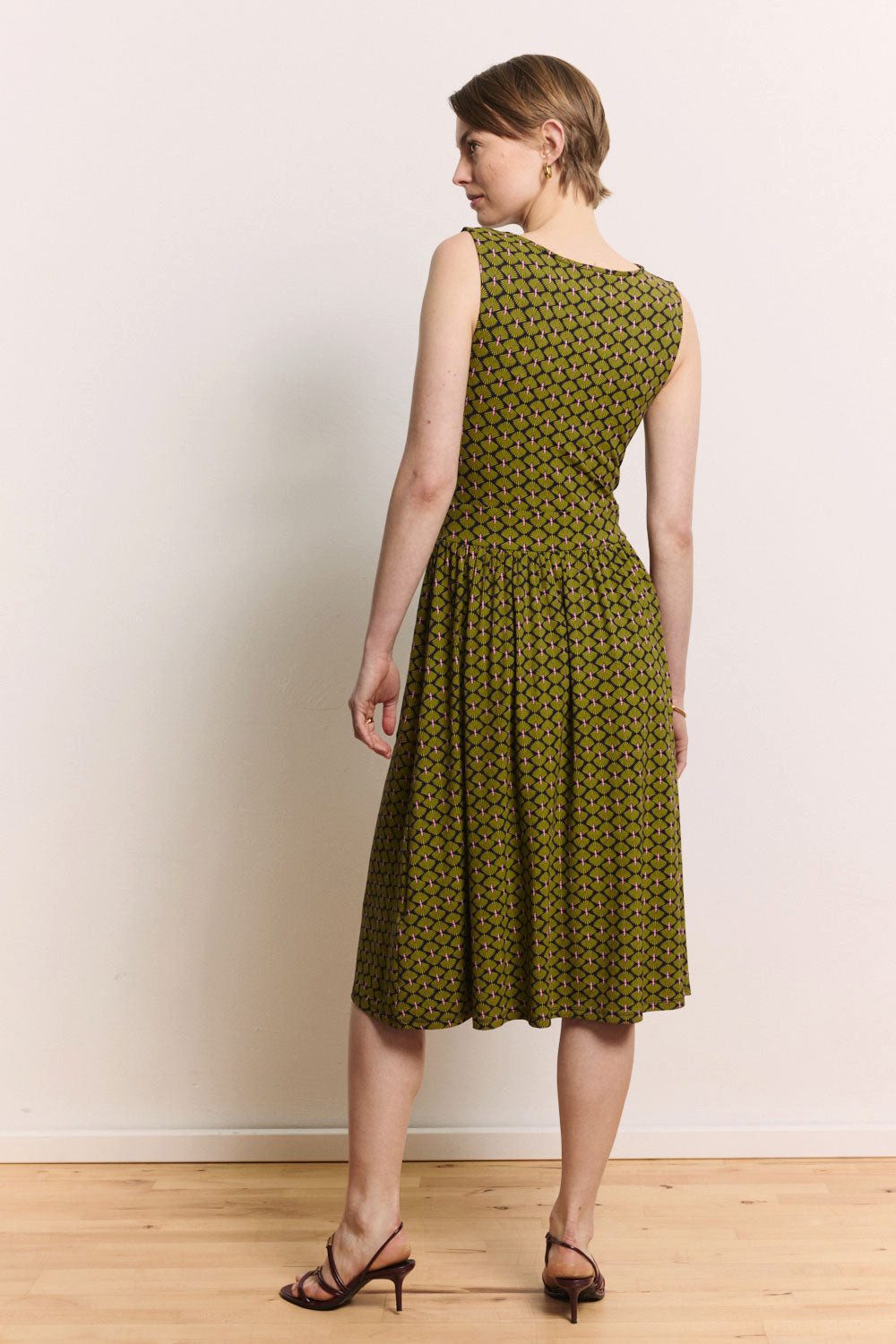 Tranquillo Sommerkleid Jerseykleid Albaa aus EcoVero™ Viskose Nachhaltiges EcoVero®-Jerseykleid mit Taschen