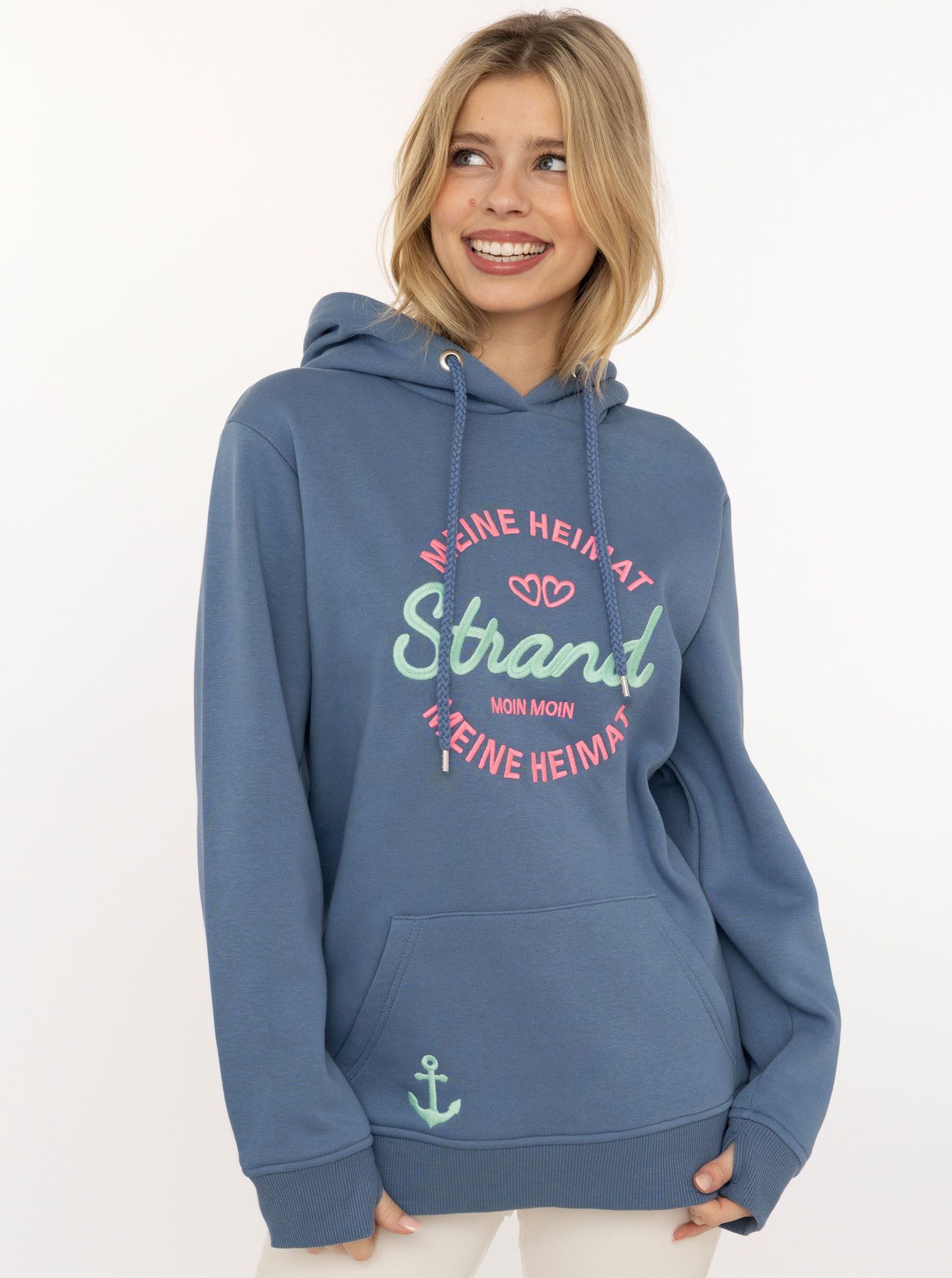 Zwillingsherz Hoodie "Meine Heimat" mit aufgesticktem "Strand"-Schriftzug vorne und hinten