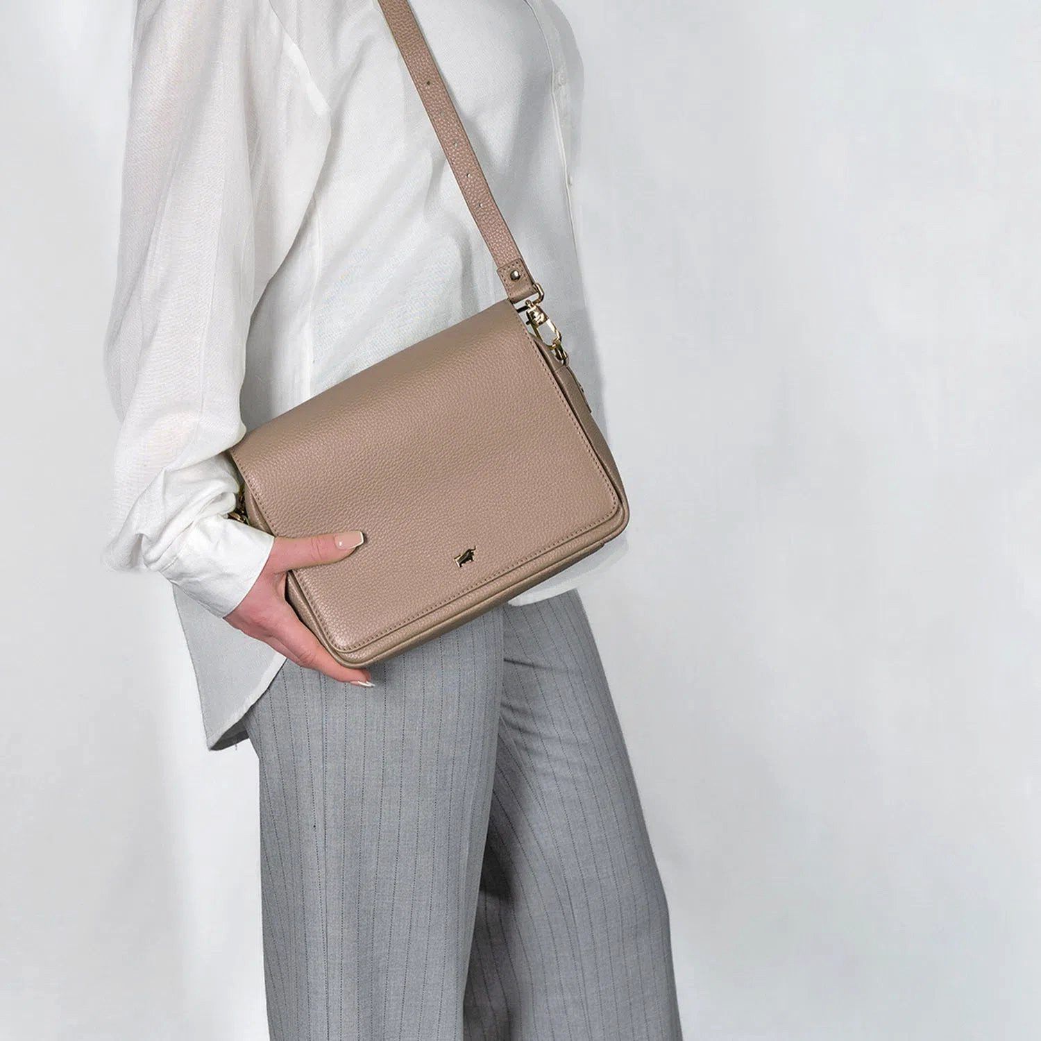 Braun Büffel Umhängetasche ALESSIA Umhängetasche Flap braun