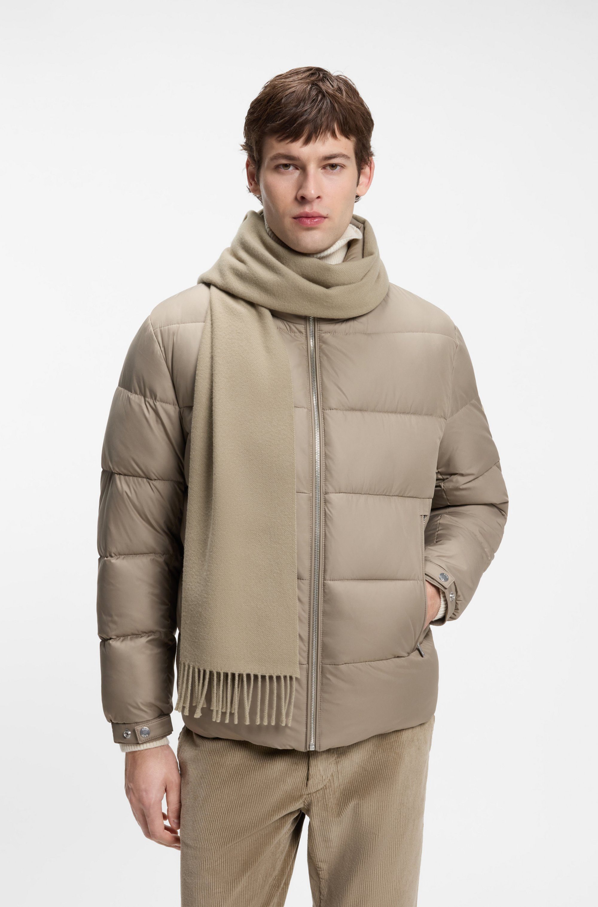 BOSS Wollschal Naster 35*180, mit gedrehten Fransen, aus Wolle, Lederlabel, Premium Quality