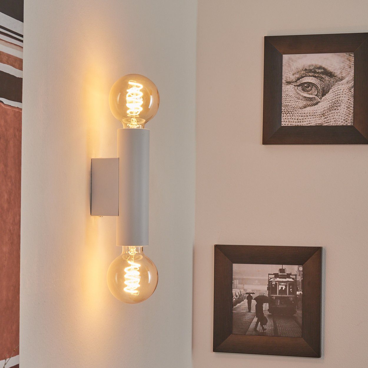 hofstein in Wand, aus ohne an Wandlampe Weiß Metall Lichtspiel mit Leuchtmittel, der Wandleuchte »Seano« 2xE27