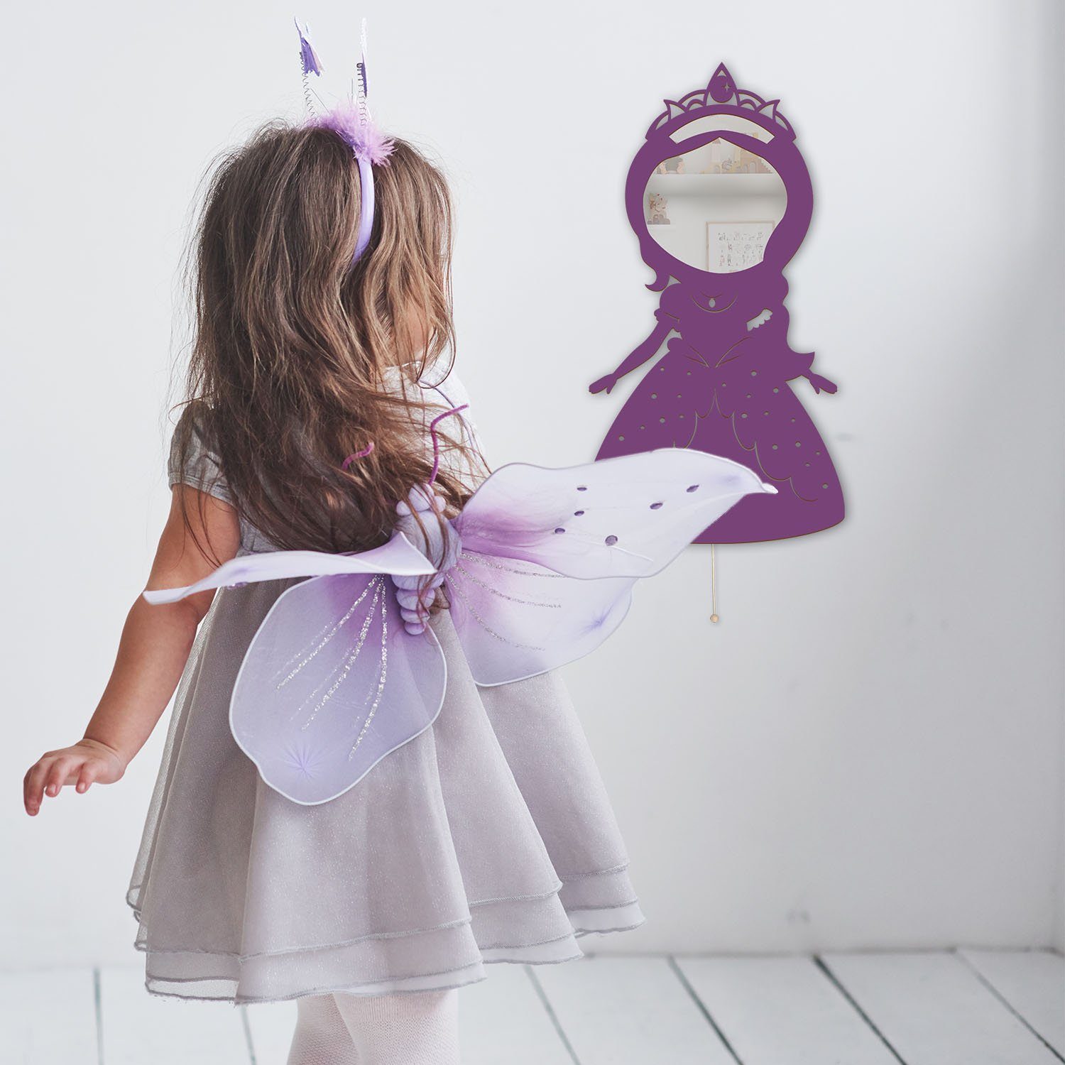 Namofactur Dekospiegel Holz Motiv Spiegel Prinzessin beleuchtet Kinderzimmer Nachtlicht Lampe, Wandspiegel mit Holzrahmen 'Prinzessin' inkl. LED Beleuchtung