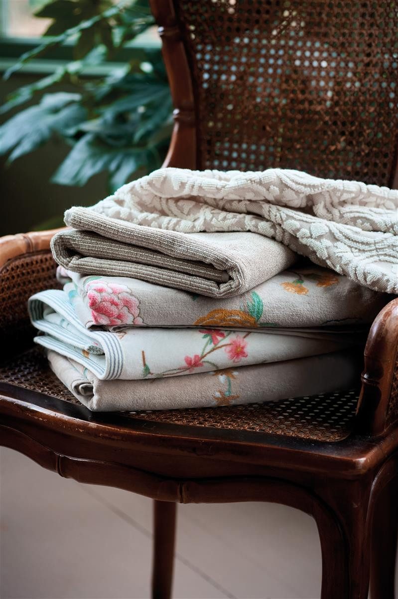 PiP Studio Duschtuch PIP Studio Duschtuch Badetuch Les Fleurs Khaki 70x140 cm Blumenranke, Baumwolle (1-St)
