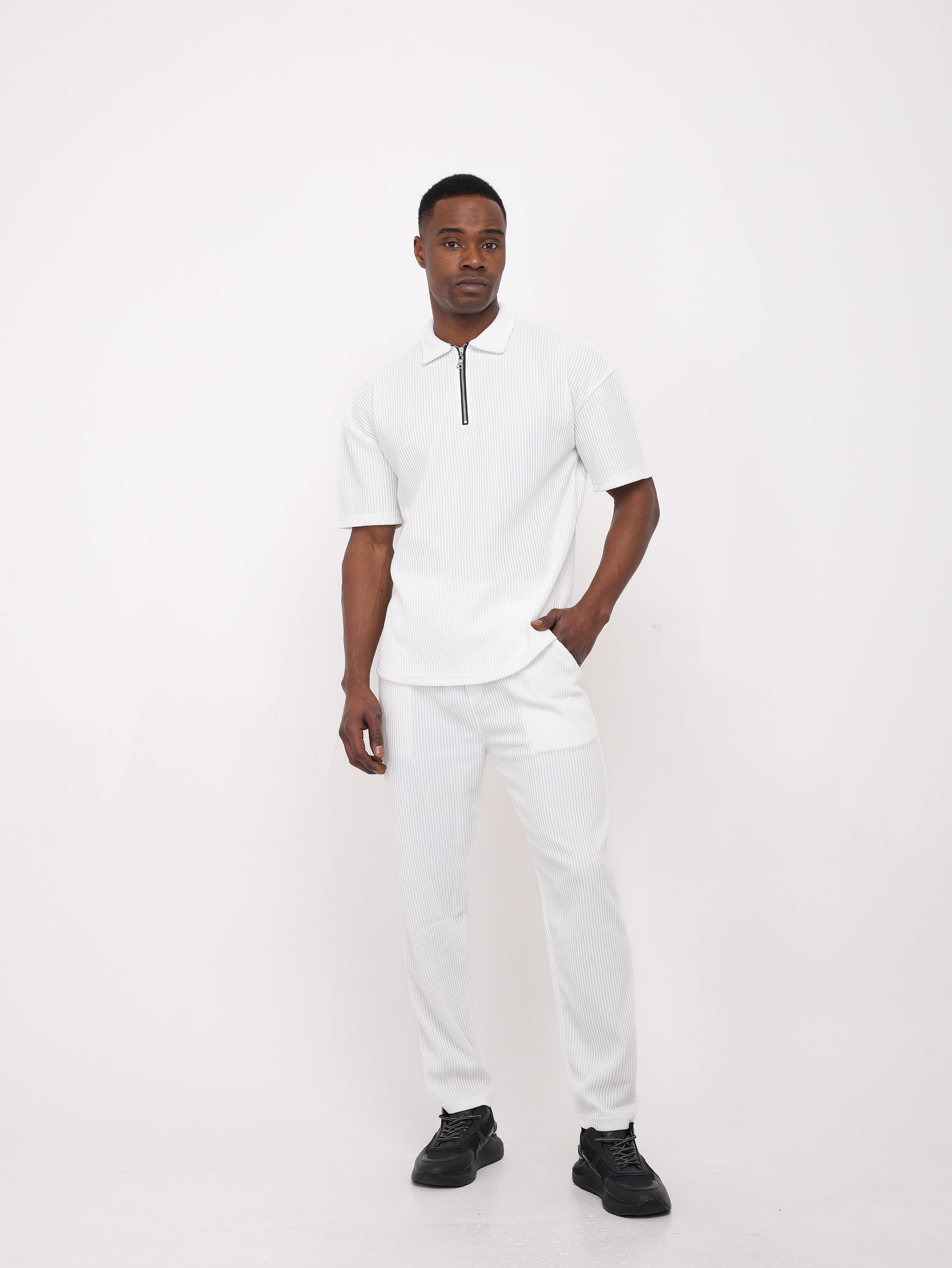 Denim Distriqt Trainingsanzug Freizeitanzug 2er Kombi Poloshirt mit Hose in Slim-Fit Weiß S