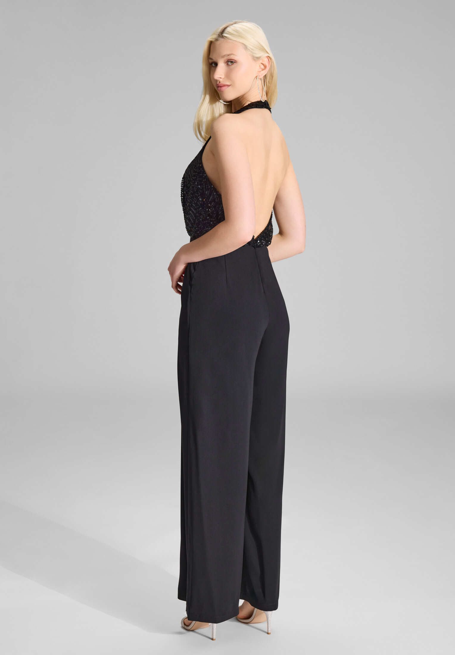 Hey Kyla Jumpsuit - Jumpsuit mit besticktem Top aus Paillette Oberteil in lockerer Passform