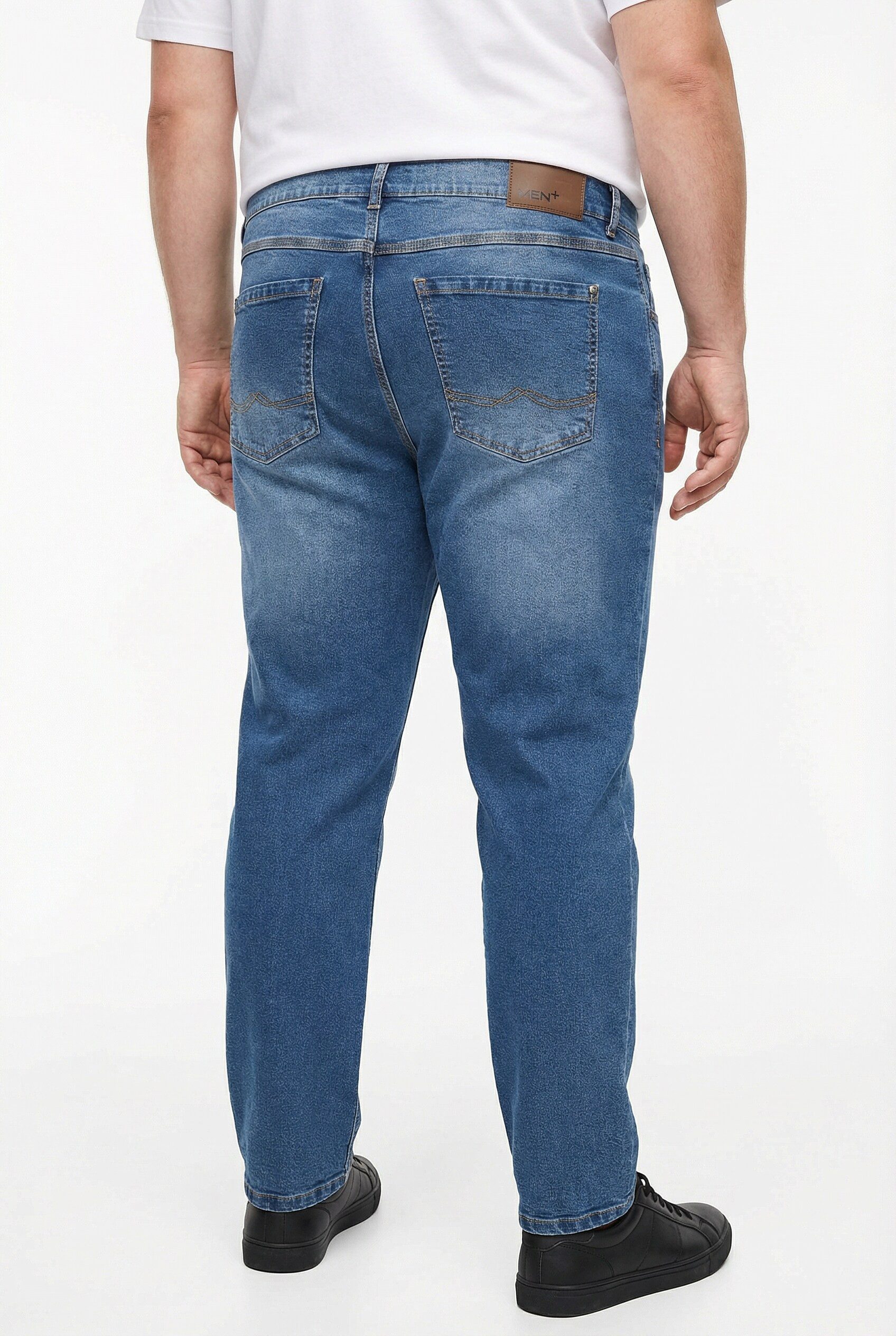 Men Plus 5-Pocket-Jeans Jeans 5-Pocket Tapered Loose Fit – Bild 3 von 5