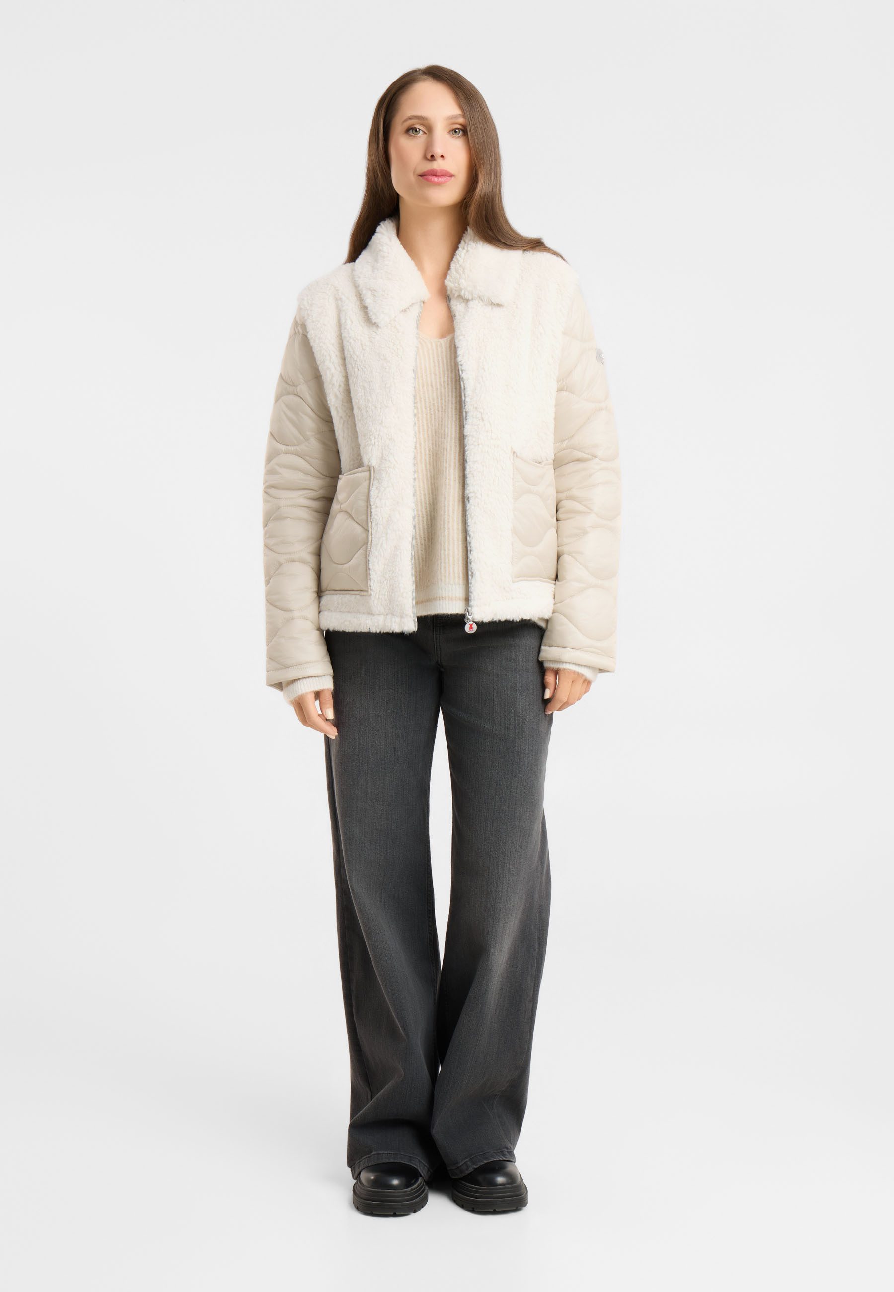 Frieda & Freddies Winterjacke Frieda & Freddies Teddyjacke im Materialmix mit Wellensteppung
