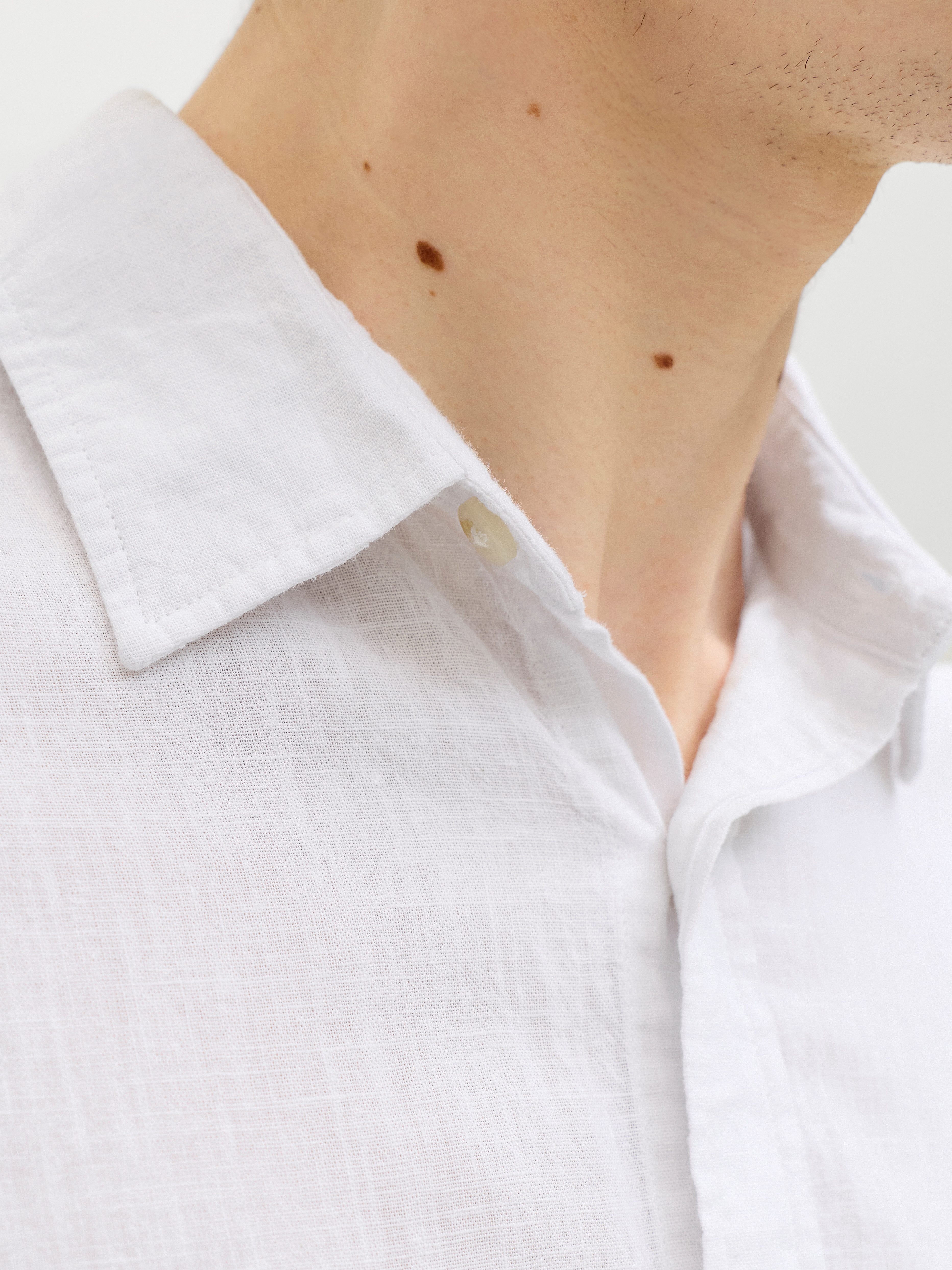 Jack & Jones Langarmhemd JJESUMMER LINEN BLEND SHIRT L/S SN Baumwollmischung, regular fit
