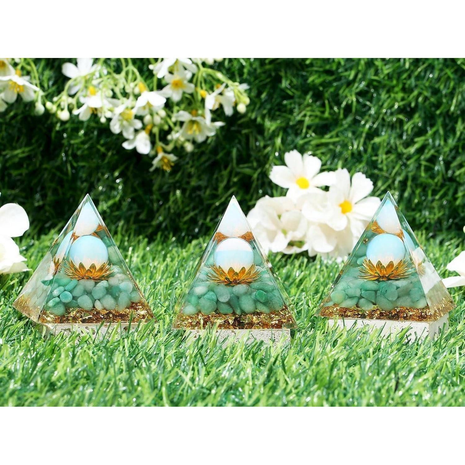 LuxusKollektion Edelstein Kristalle Pyramide Orgonit Grün Aventurin Heilkristalle Lotus Positive – Bild 4 von 5